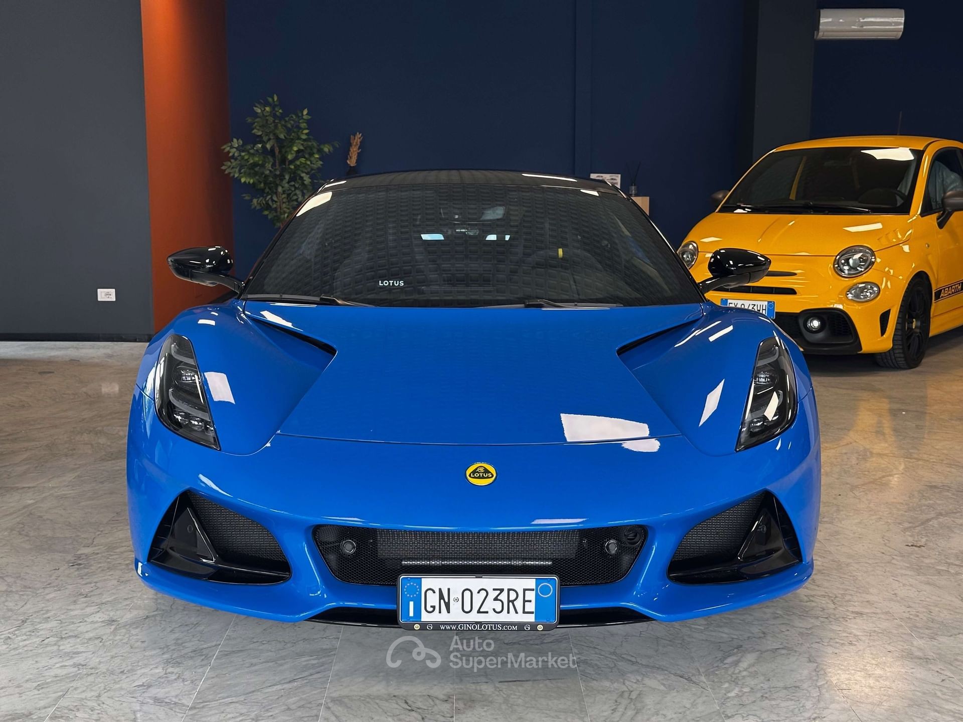 Lotus Emira