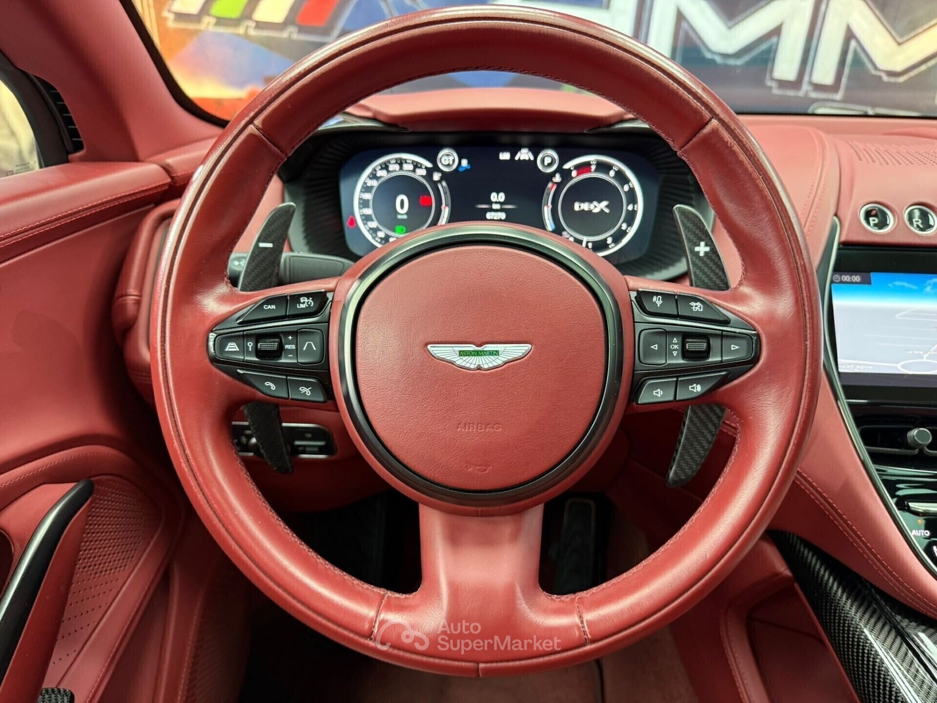 Aston Martin DBX