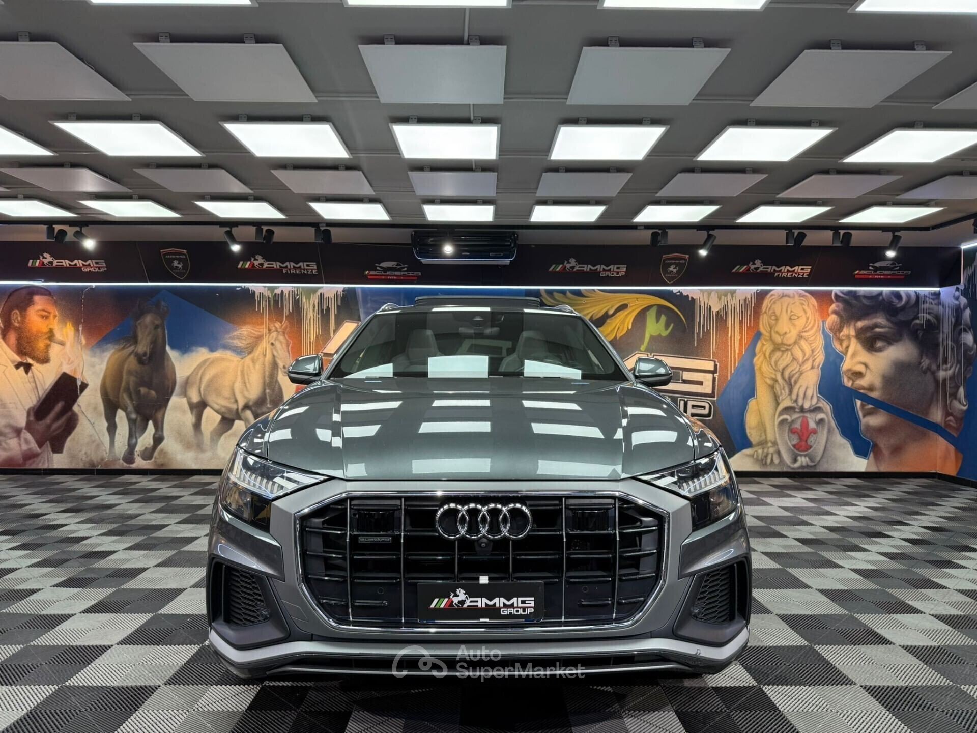 Audi Q8