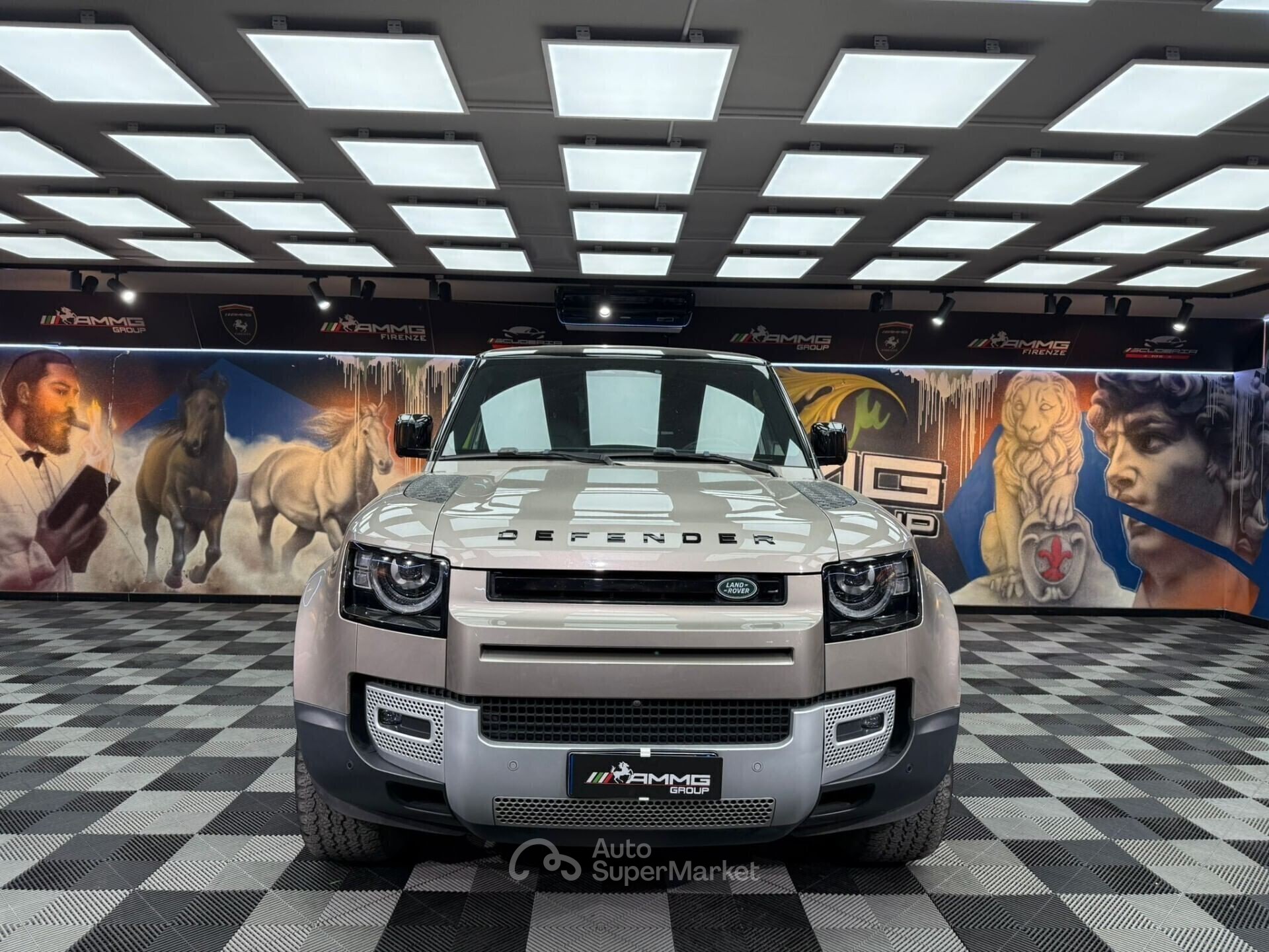 Land Rover Defender