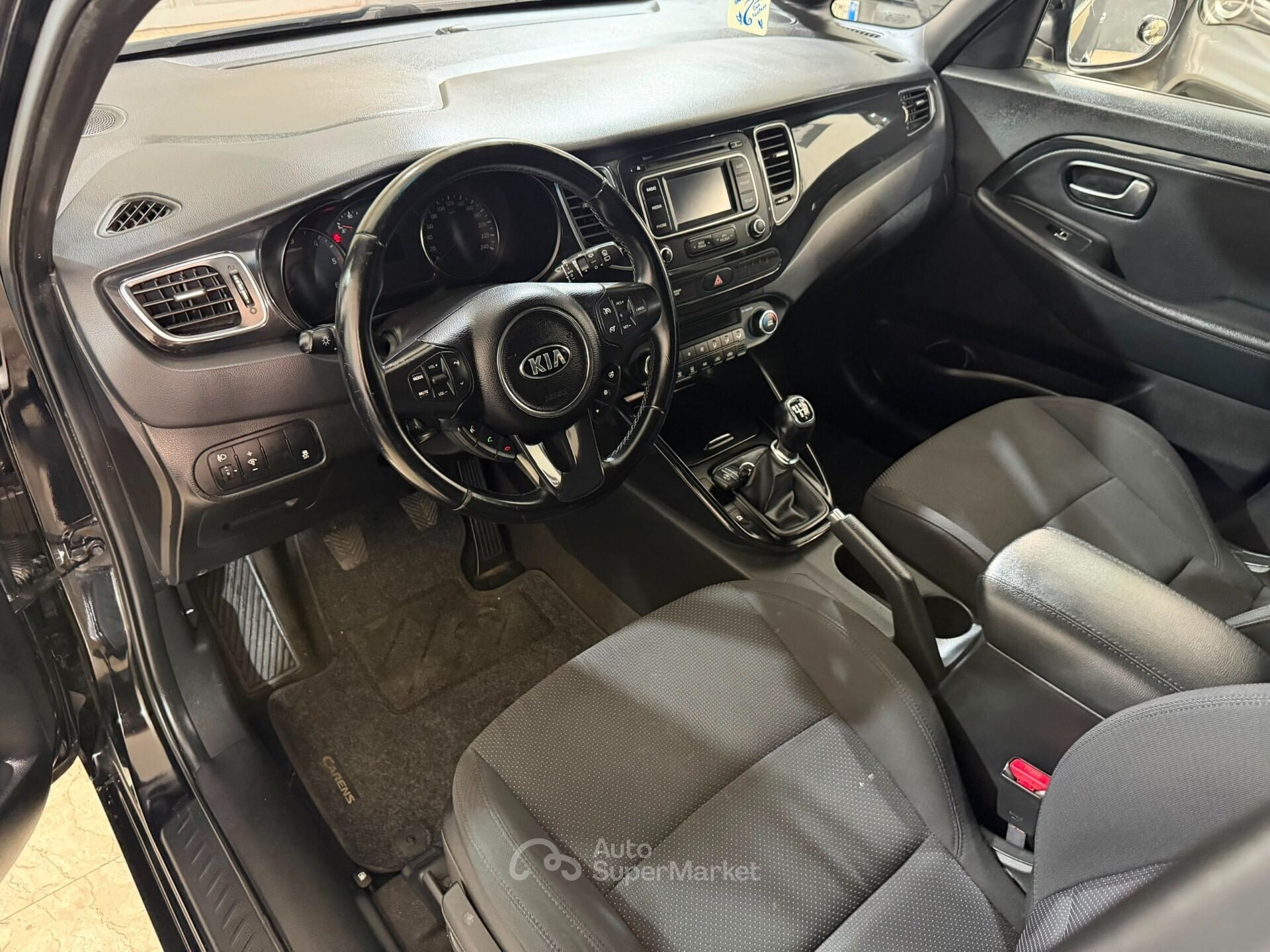 Kia Carens