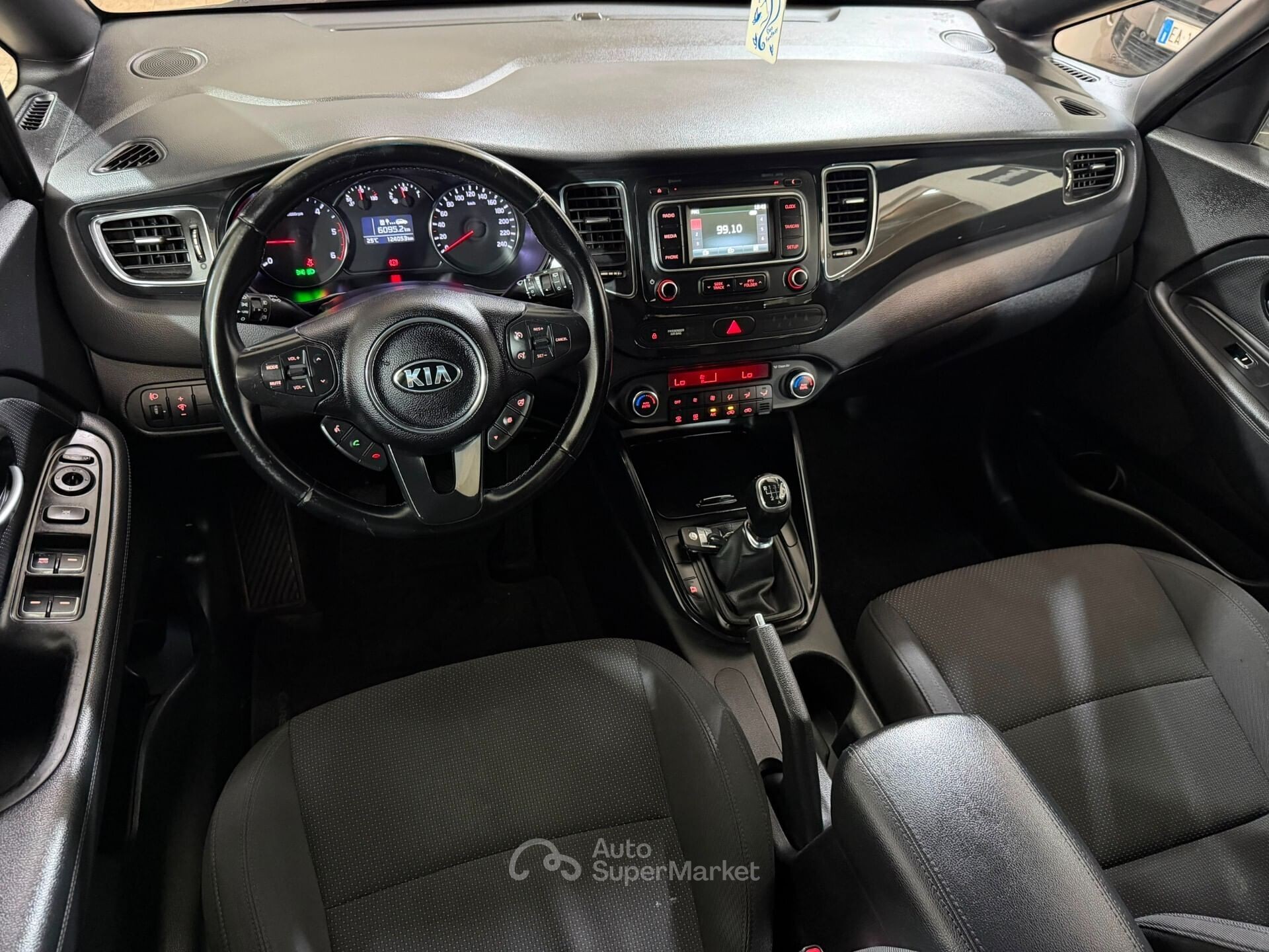 Kia Carens