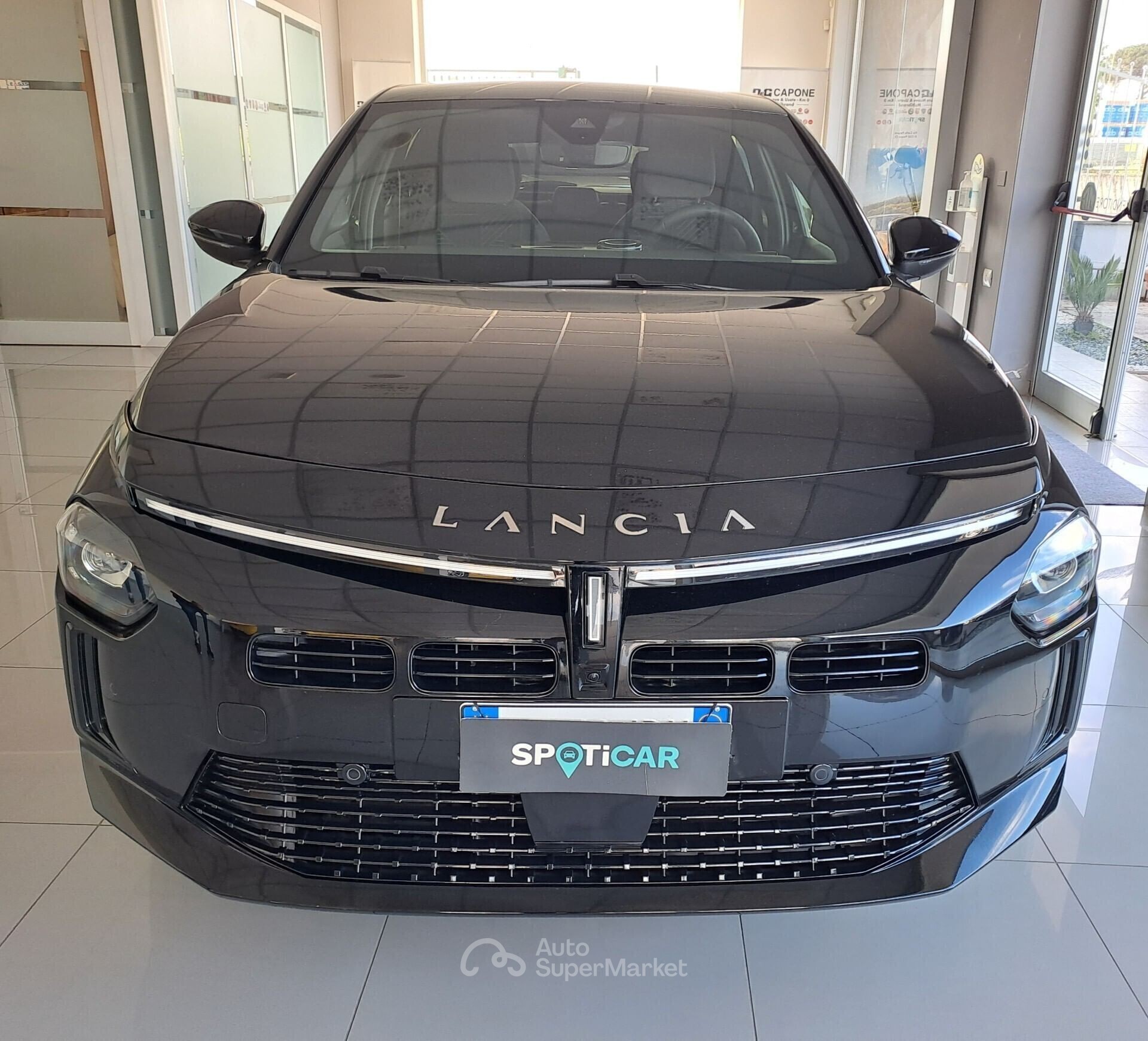 Lancia Ypsilon