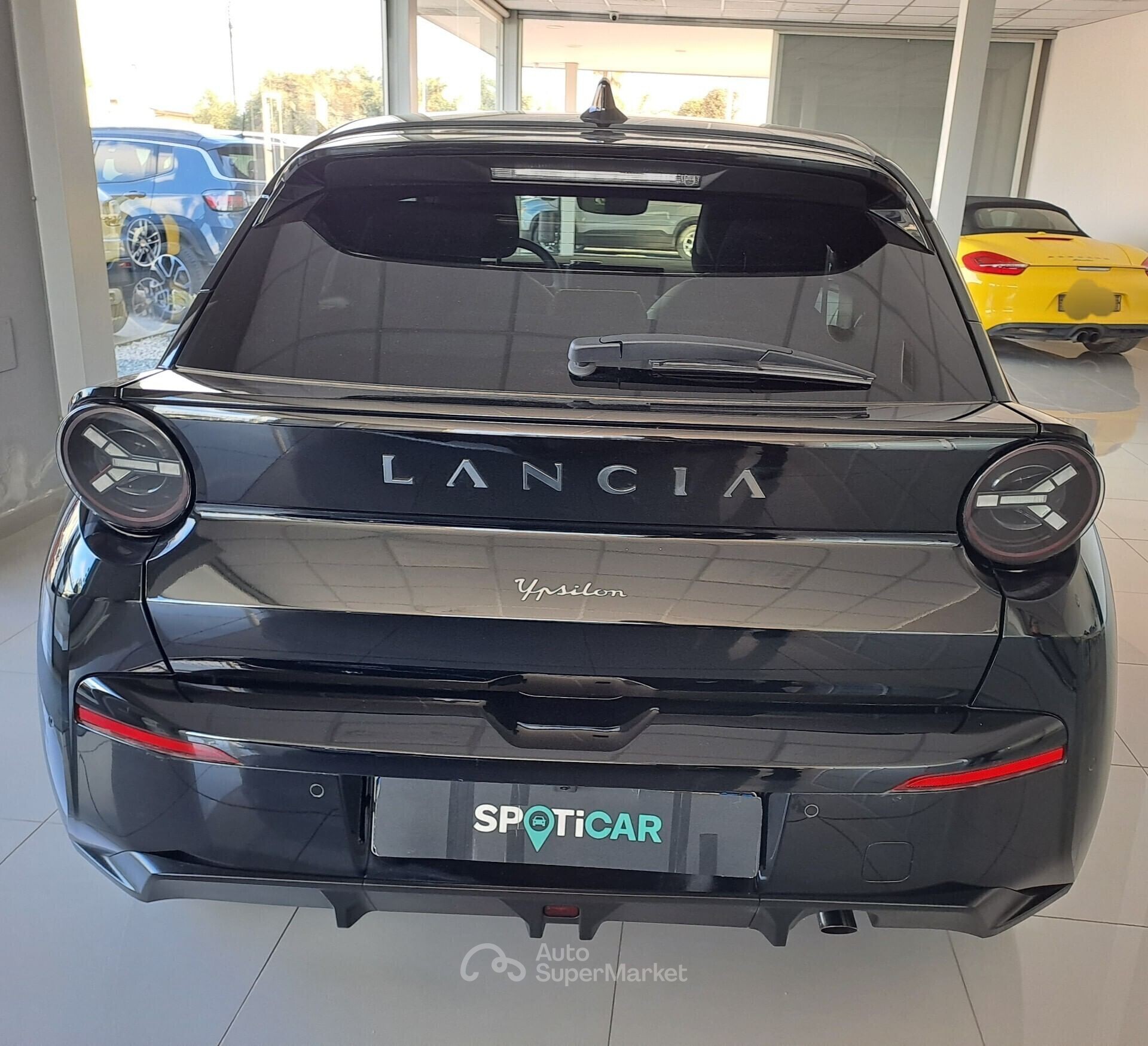 Lancia Ypsilon