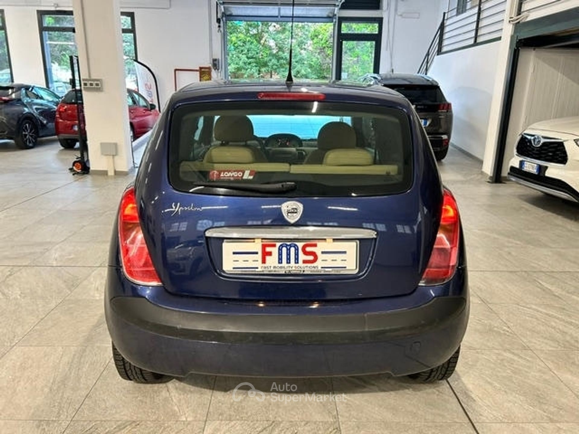 Lancia Ypsilon