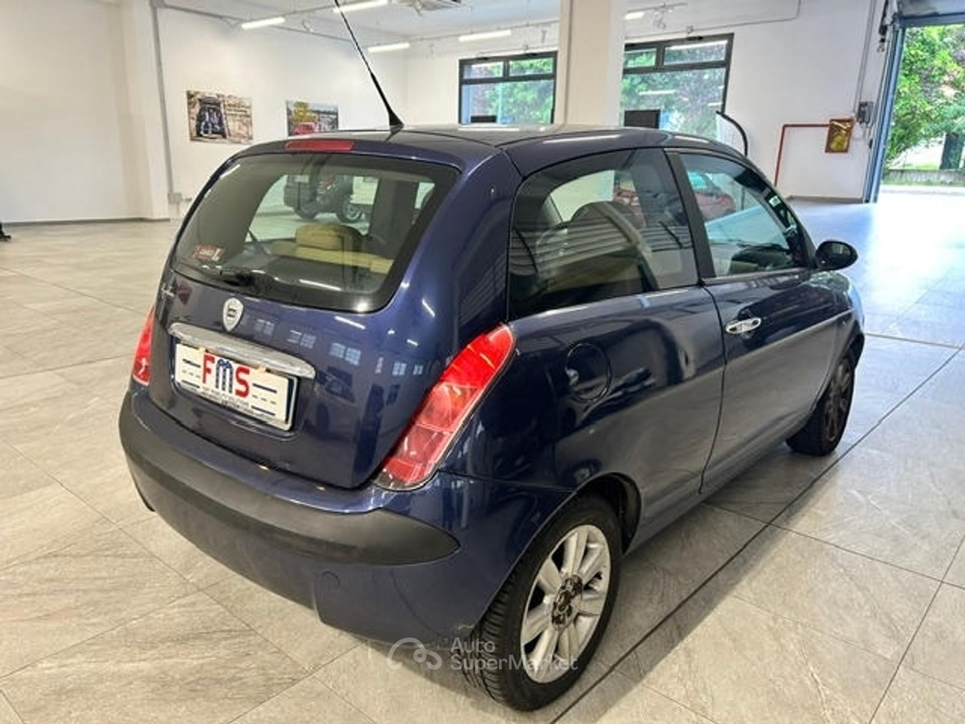 Lancia Ypsilon