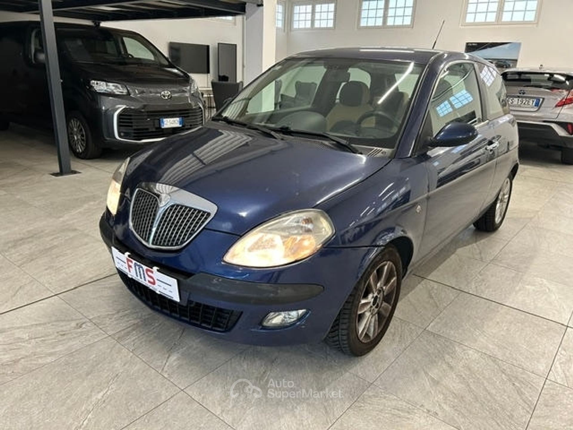 Lancia Ypsilon
