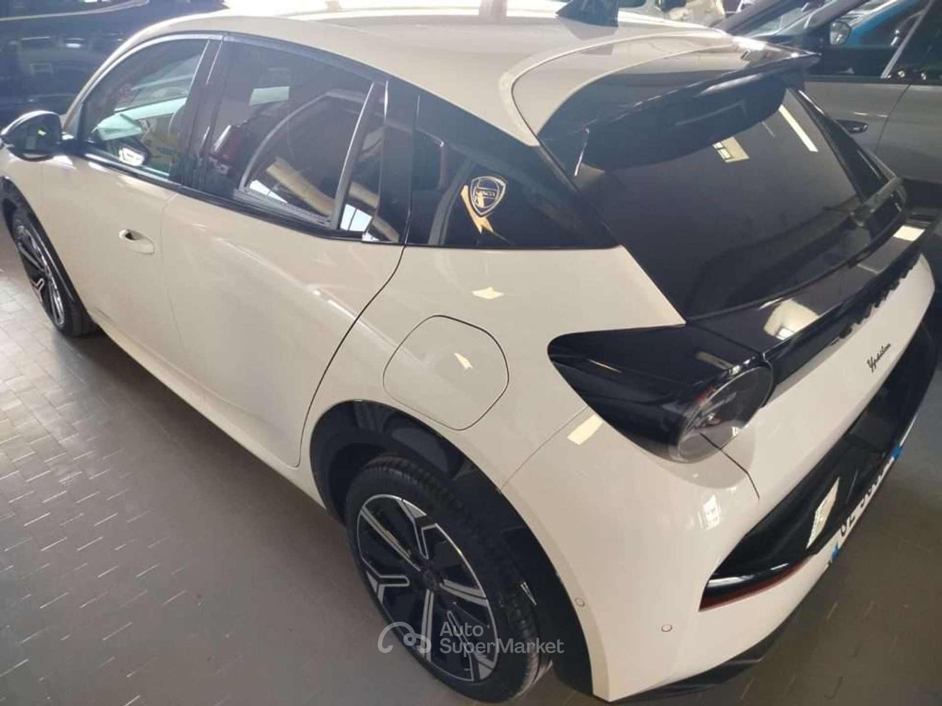 Lancia Ypsilon