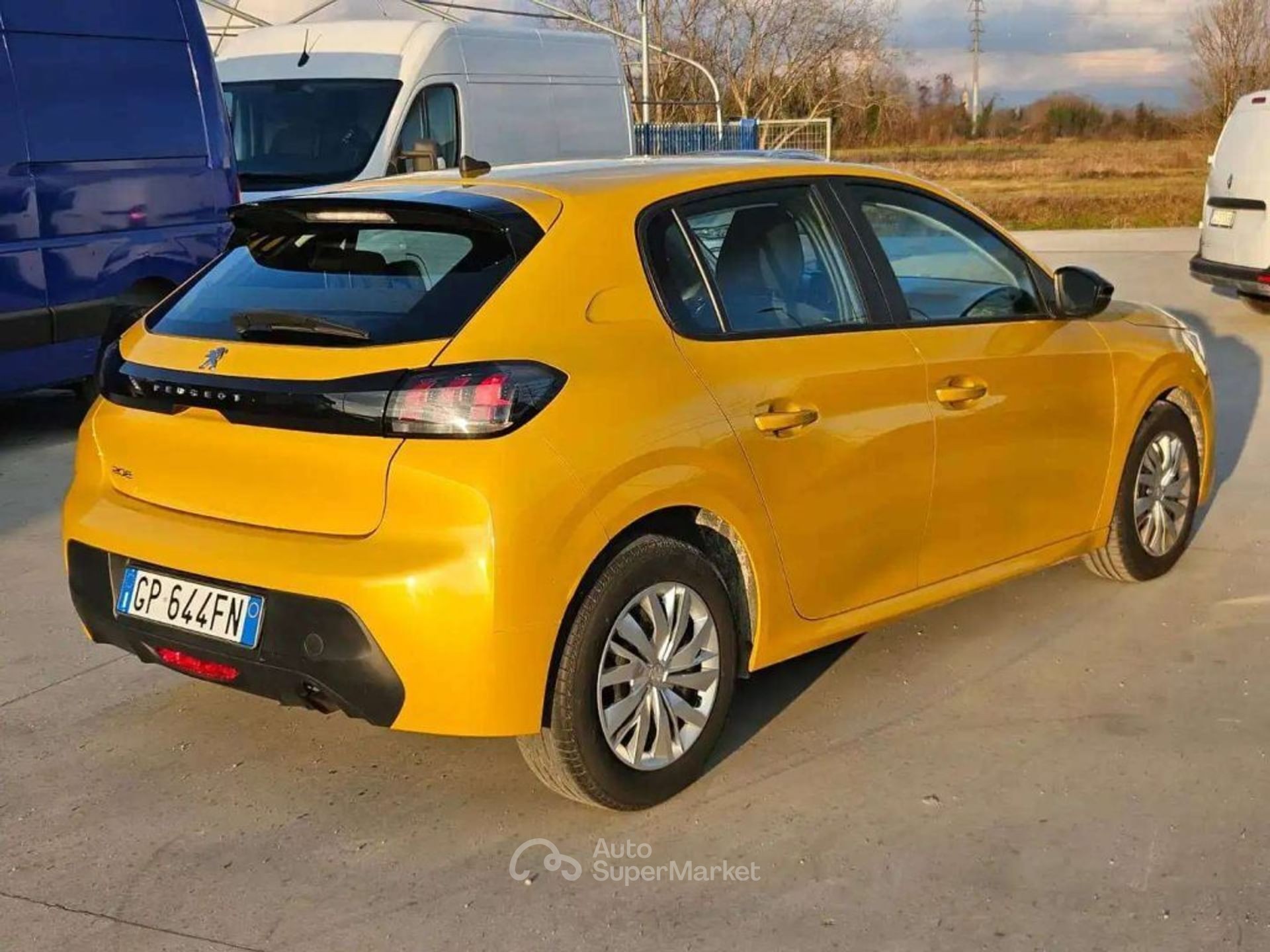 Peugeot 208