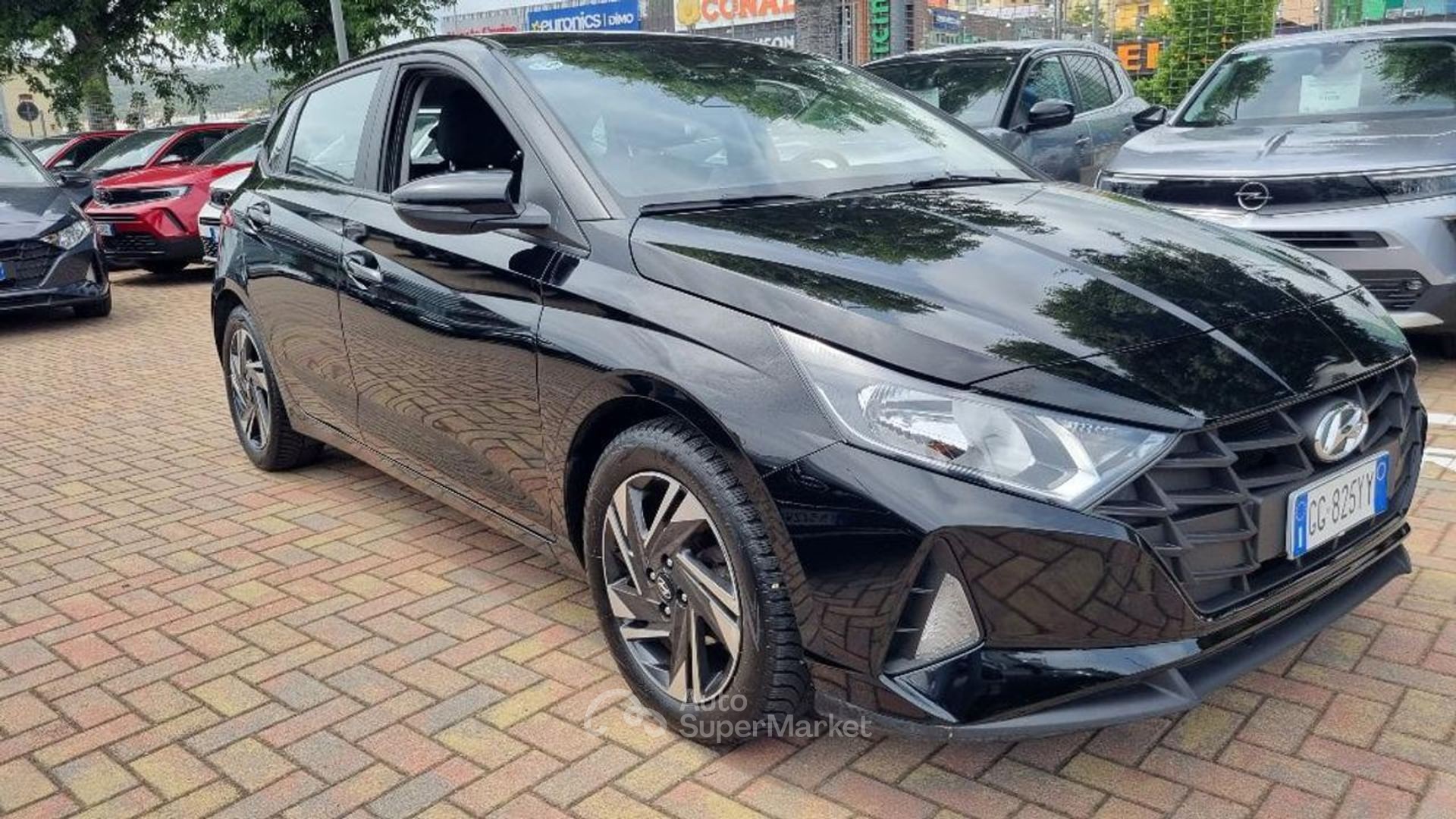 Hyundai i20