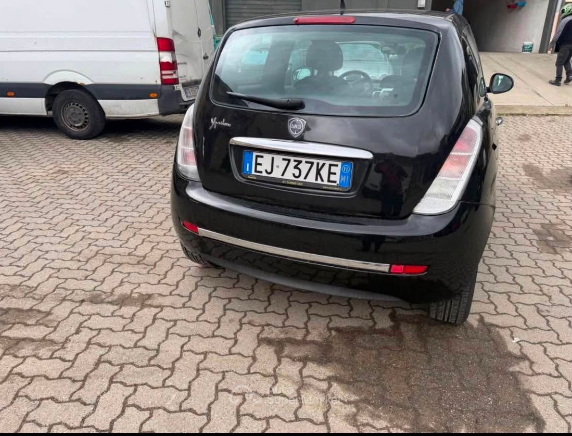 Lancia Ypsilon