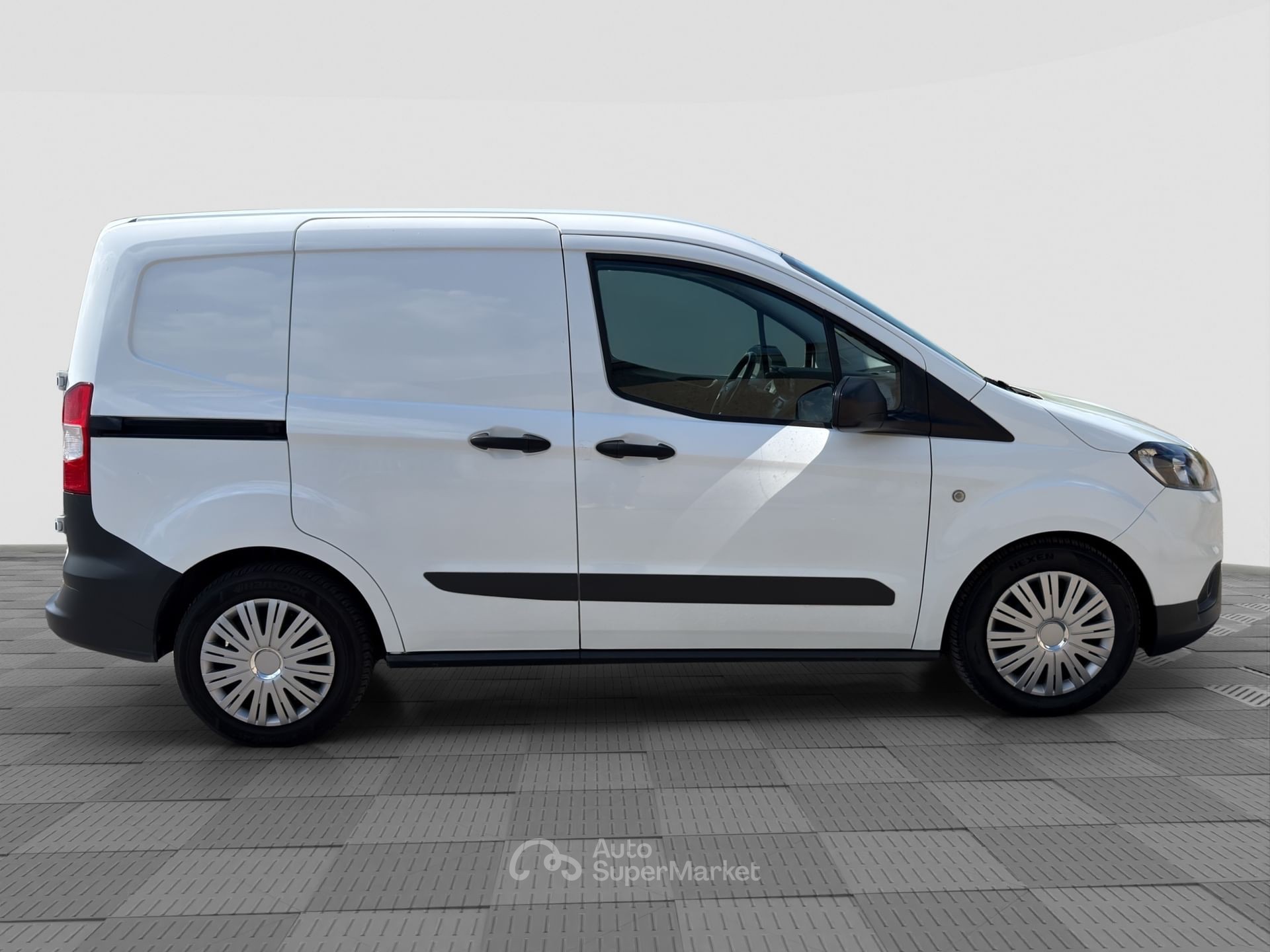 Ford Transit Courier