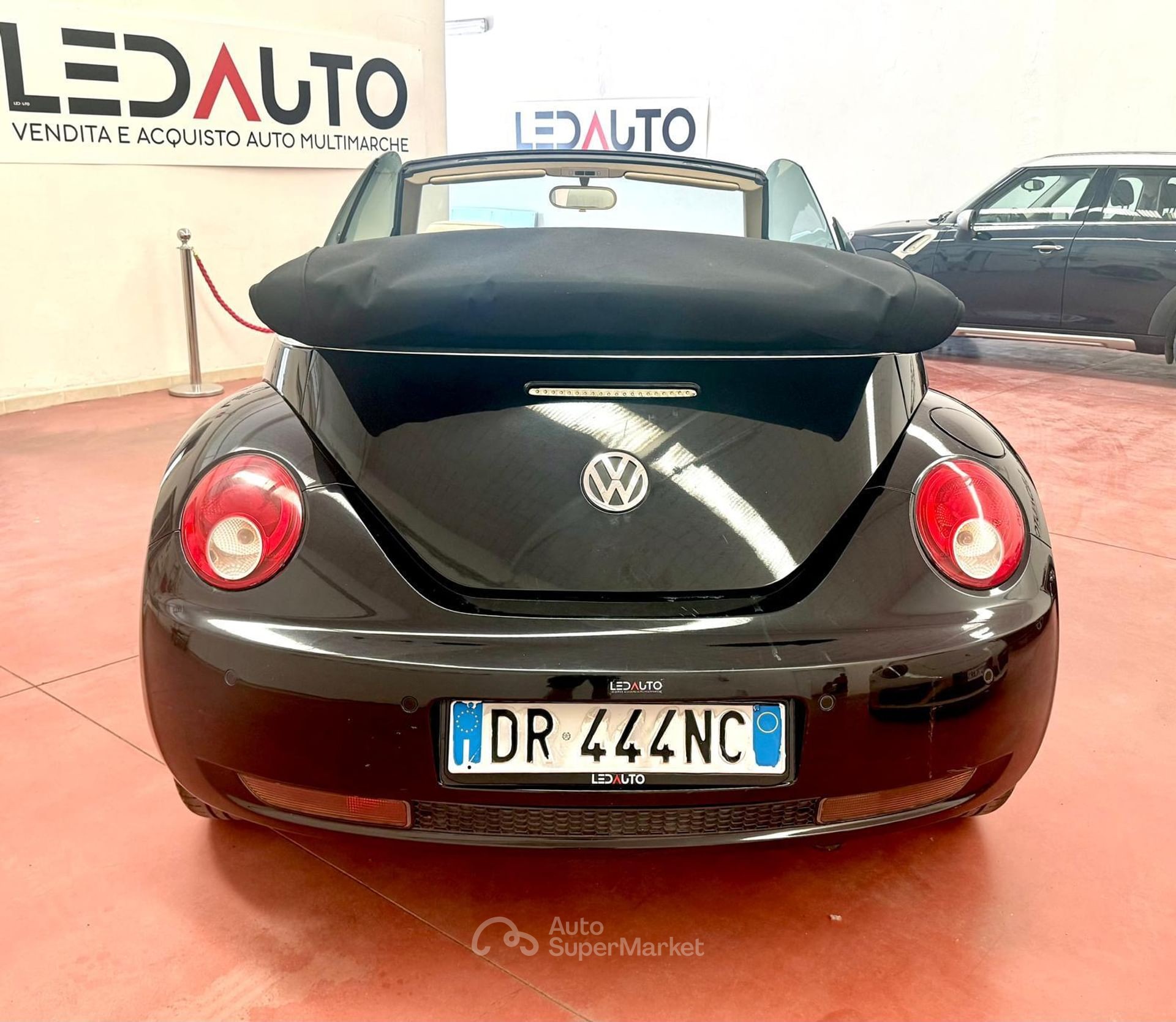 Volkswagen New Beetle