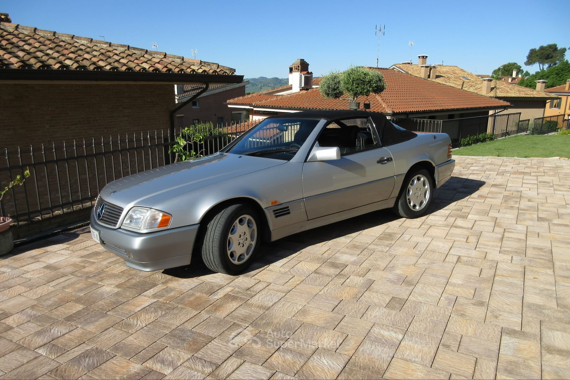 Mercedes-Benz SL