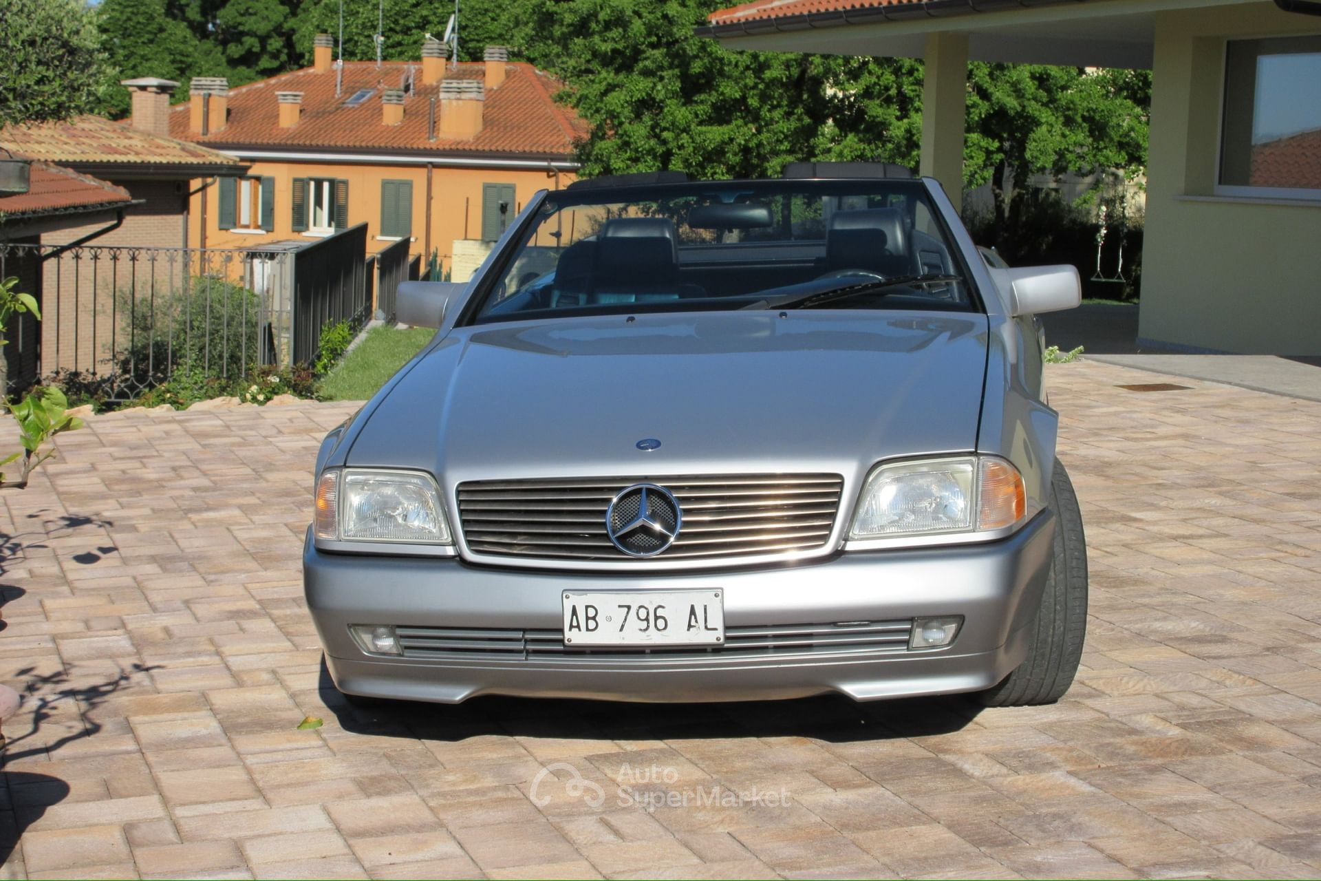 Mercedes-Benz SL