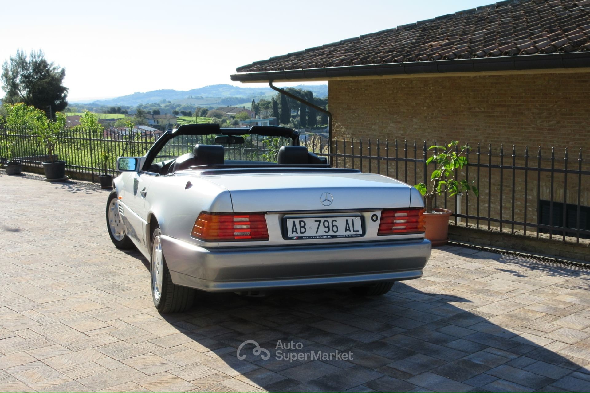 Mercedes-Benz SL