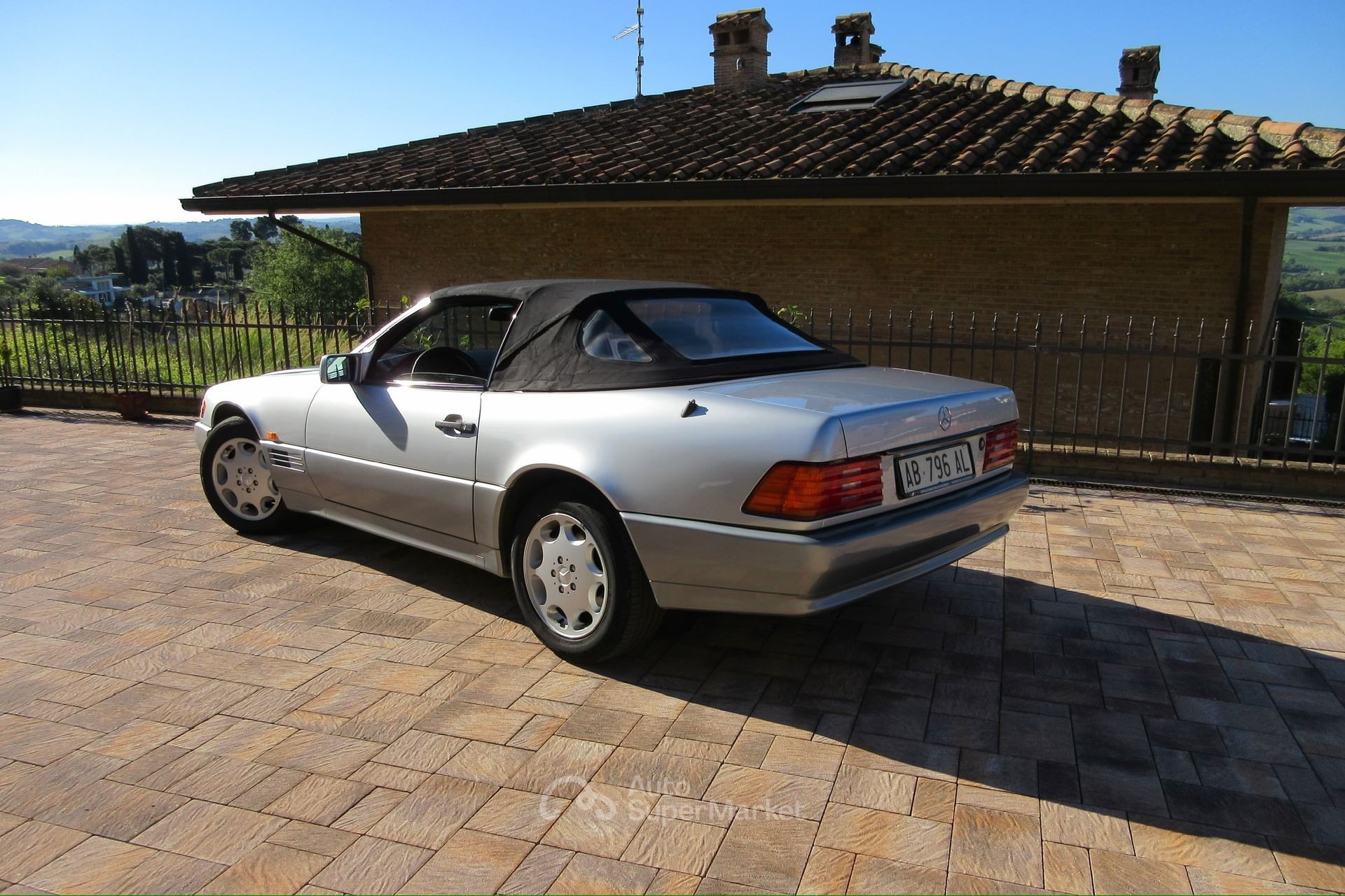 Mercedes-Benz SL
