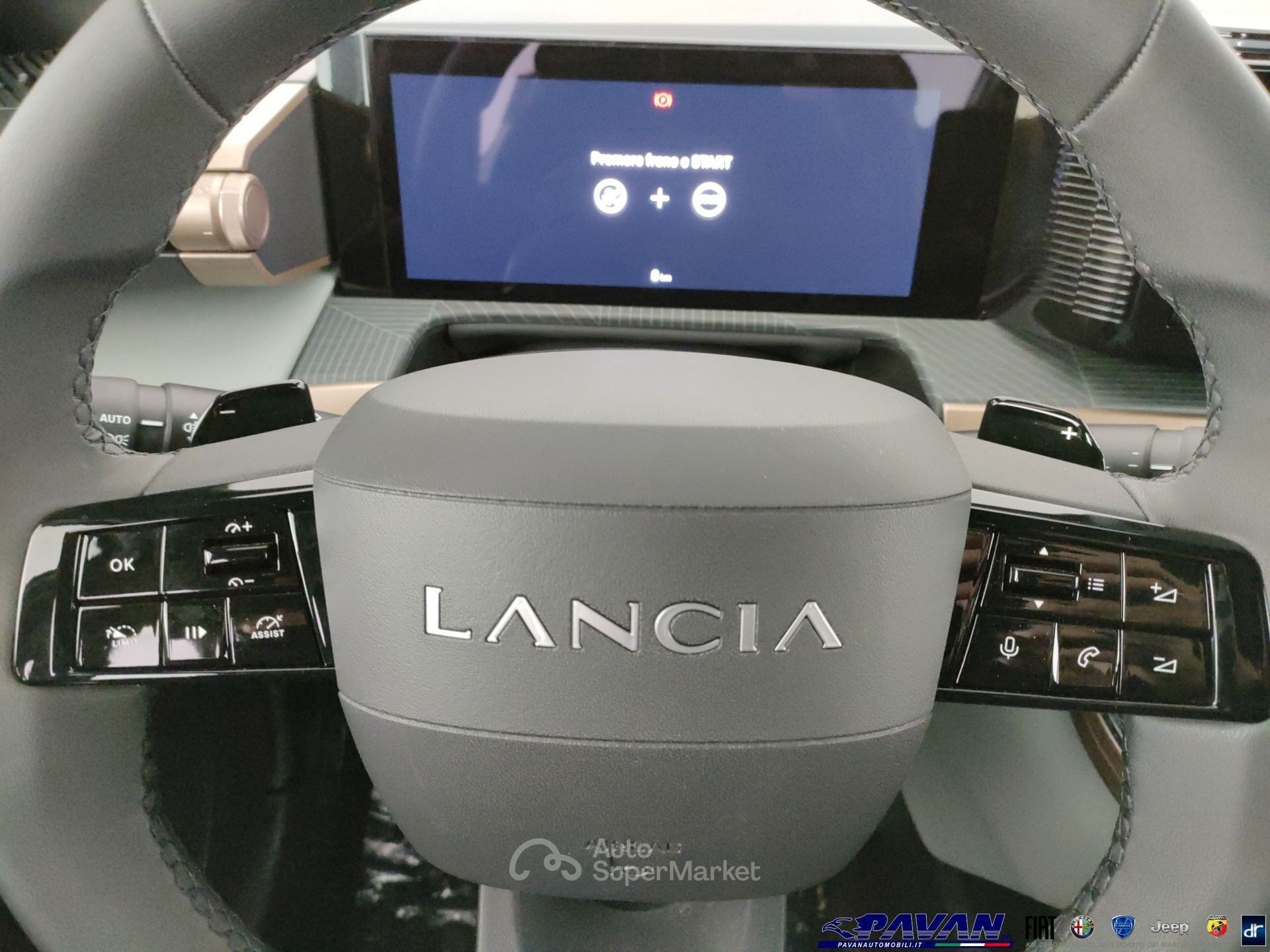 Lancia Ypsilon