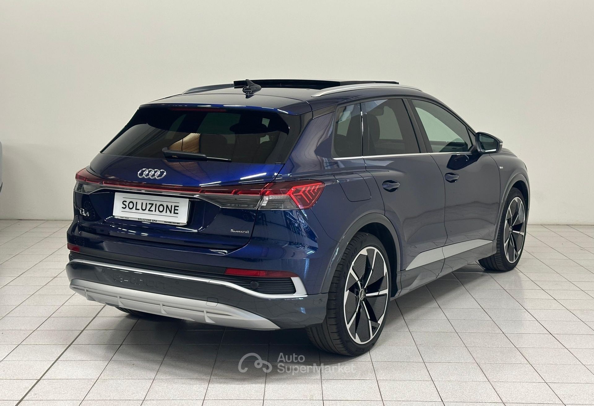 Audi Q4