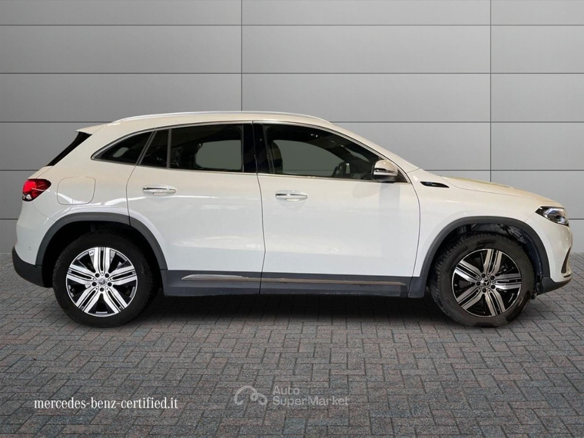Mercedes-Benz EQA