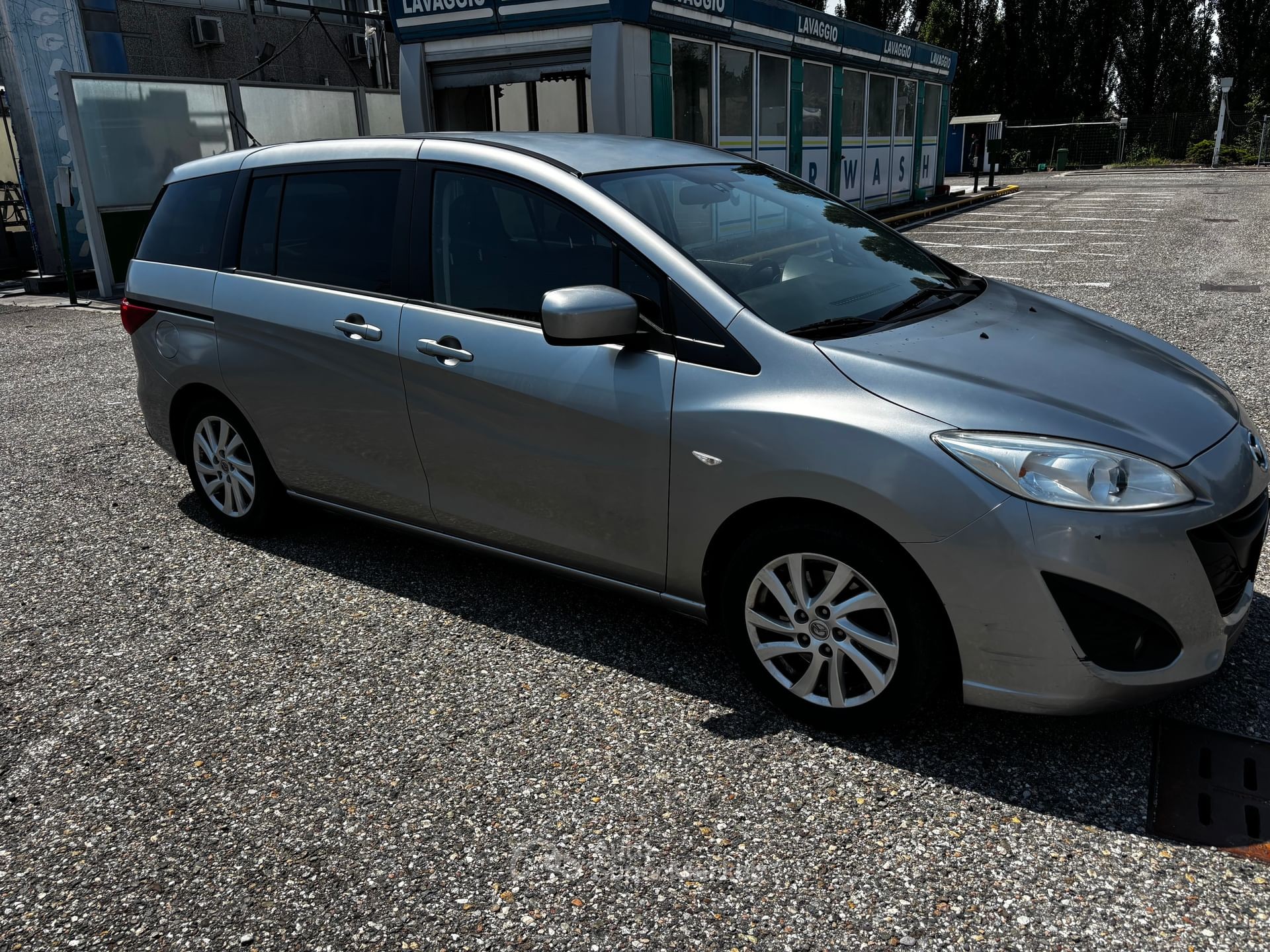 Mazda 5