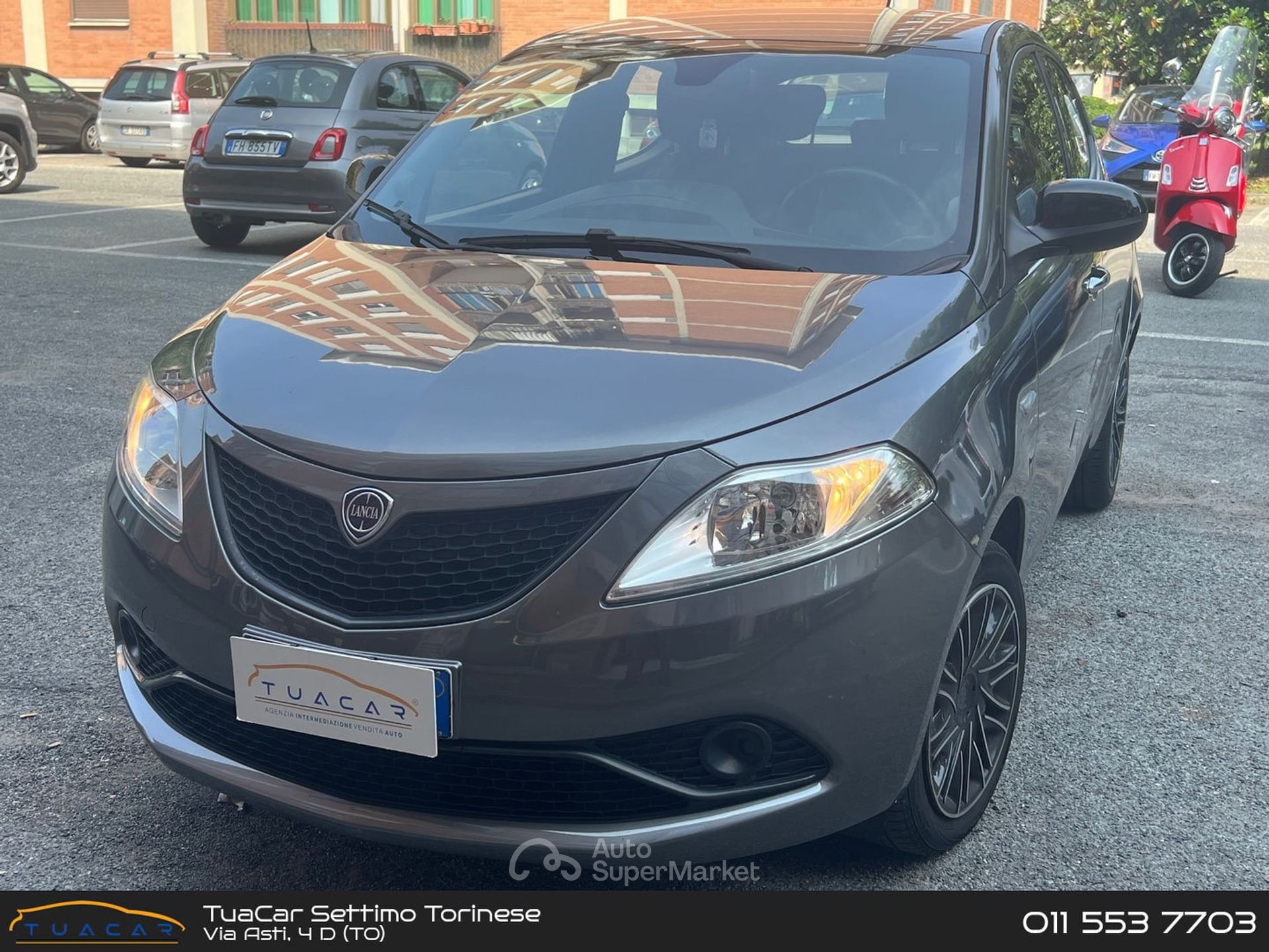 Lancia Ypsilon