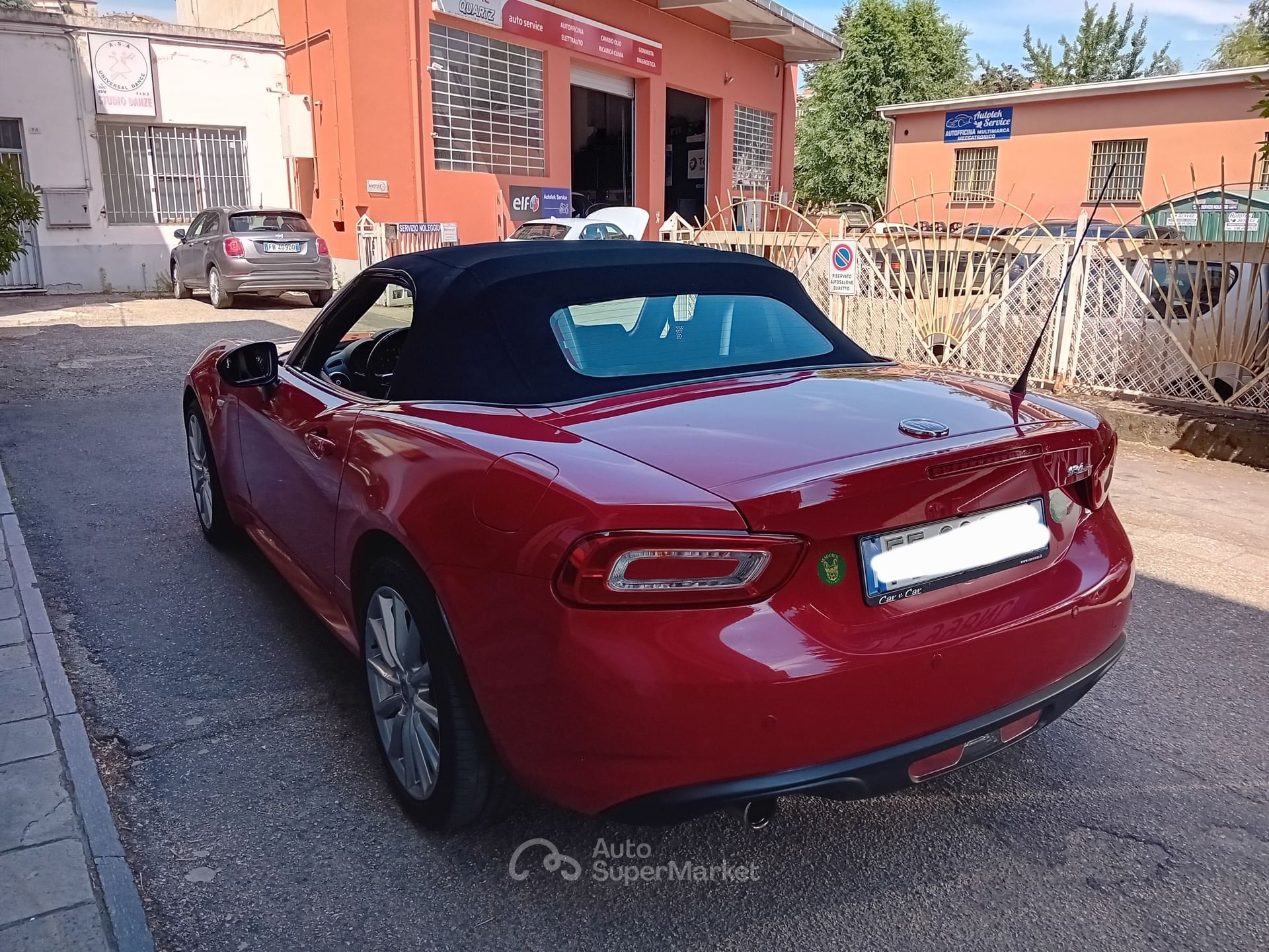 Fiat 124 spider