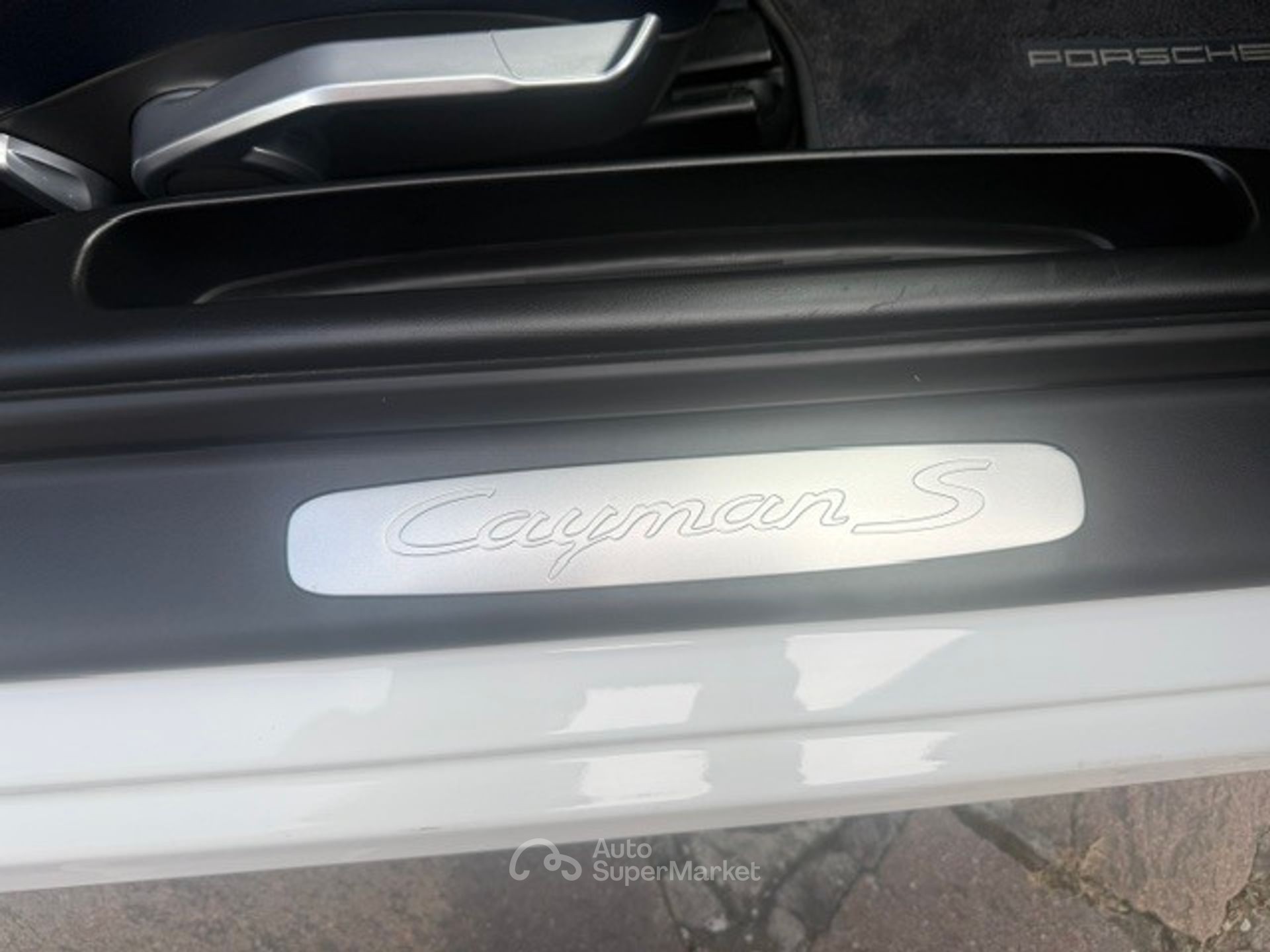 Porsche Cayman