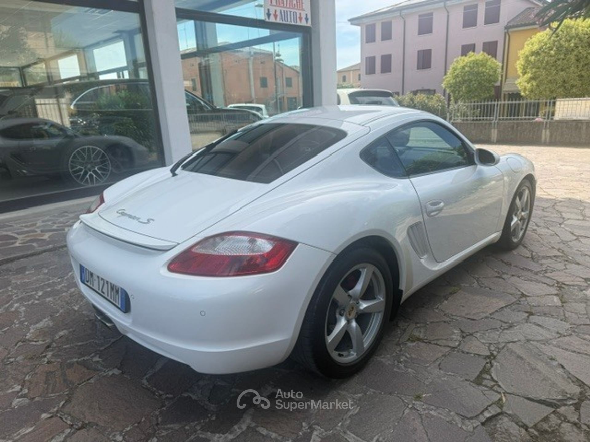Porsche Cayman