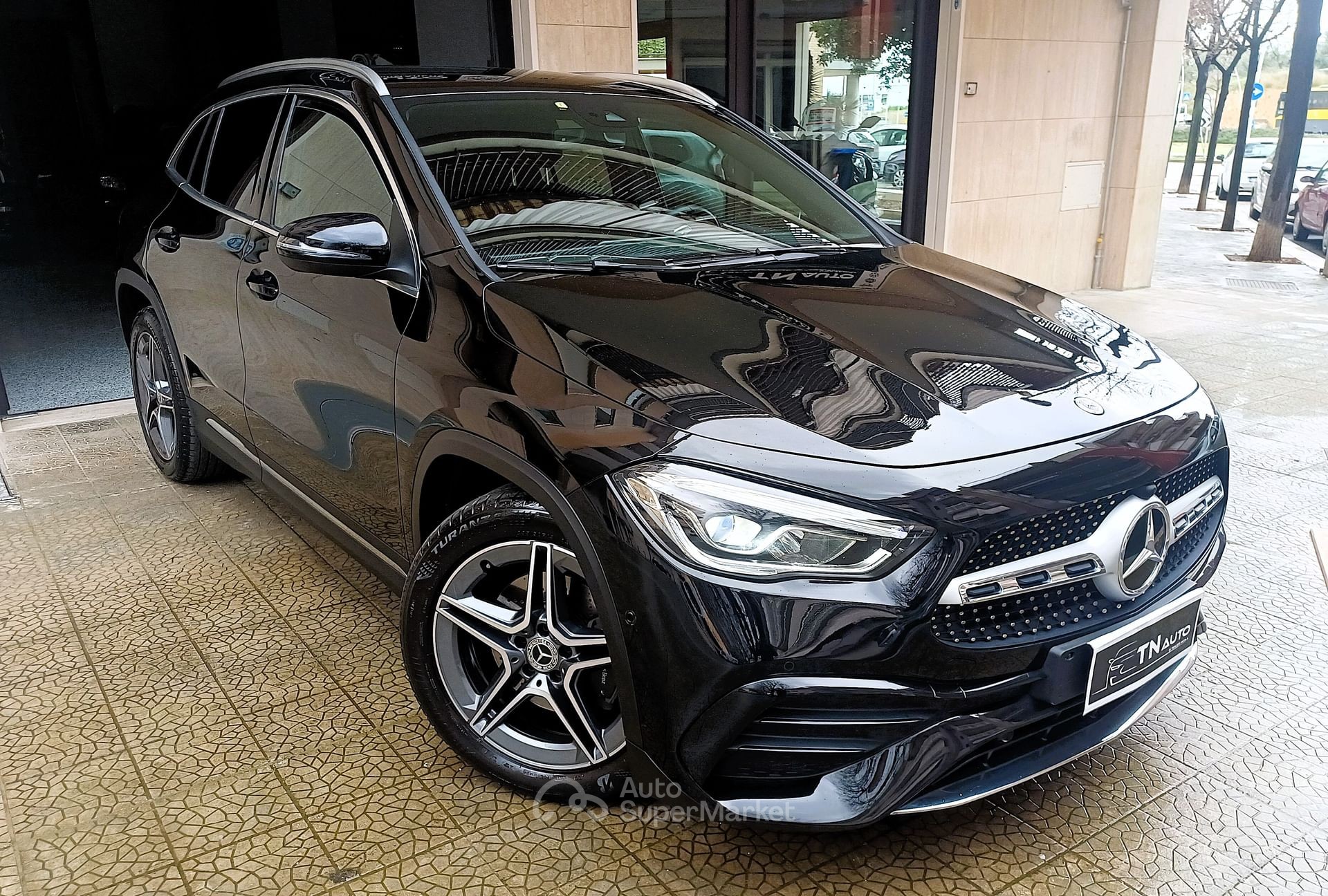Mercedes-Benz GLA