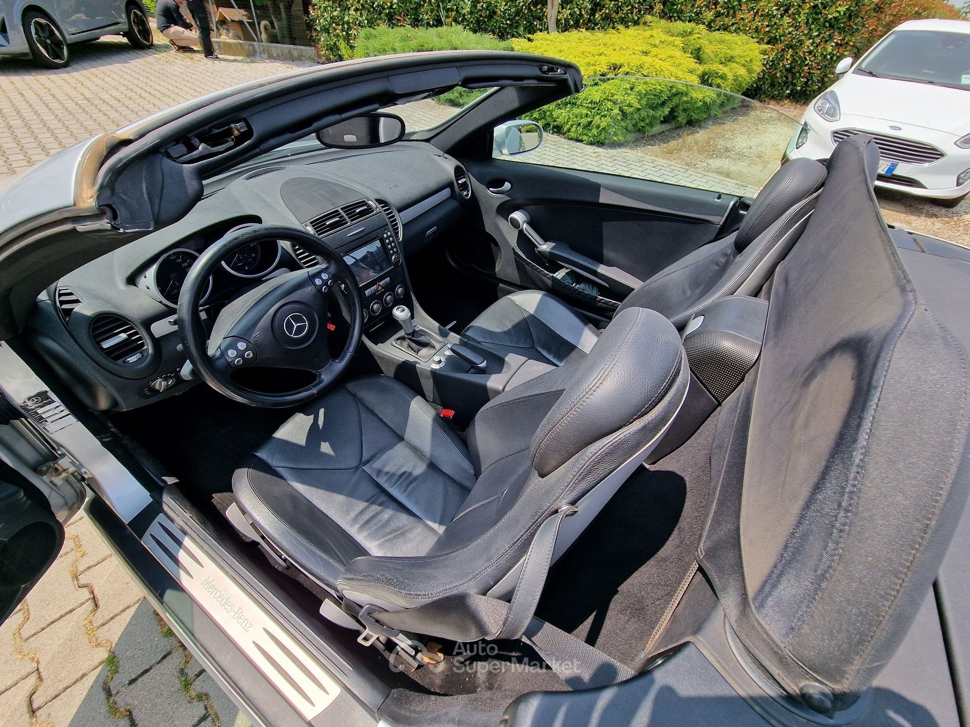 Mercedes-Benz SLK