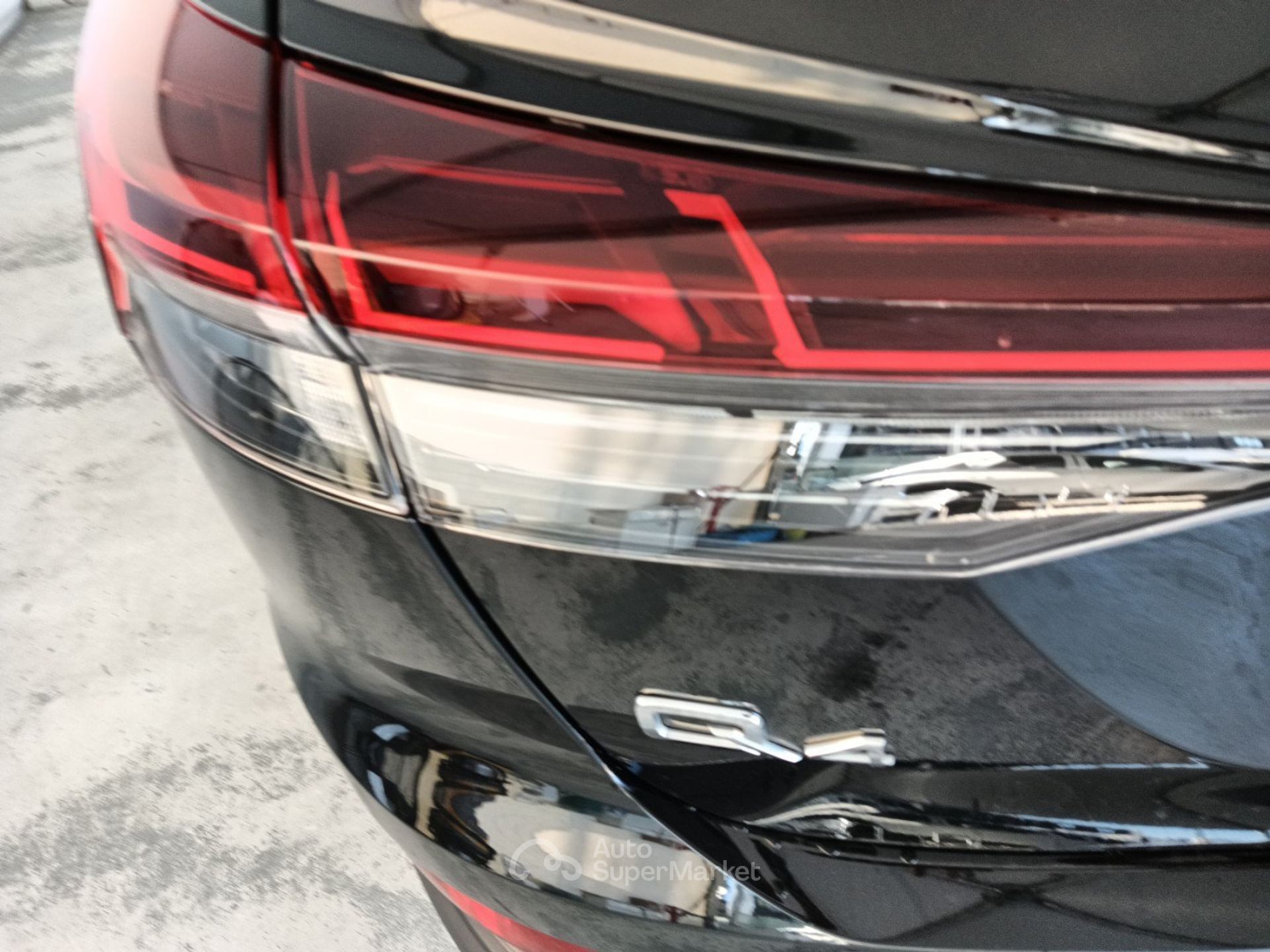 Audi Q4
