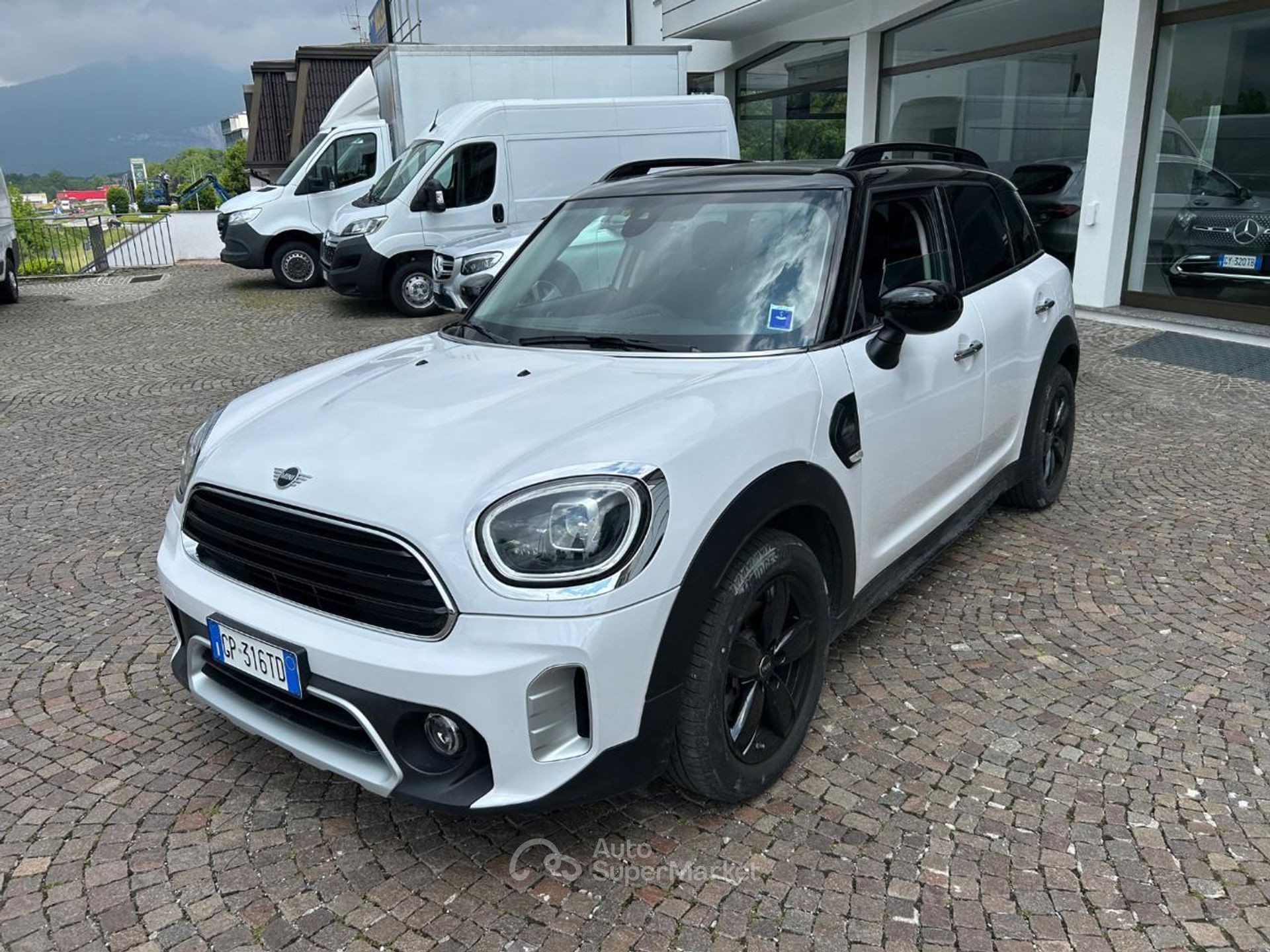 MINI Countryman