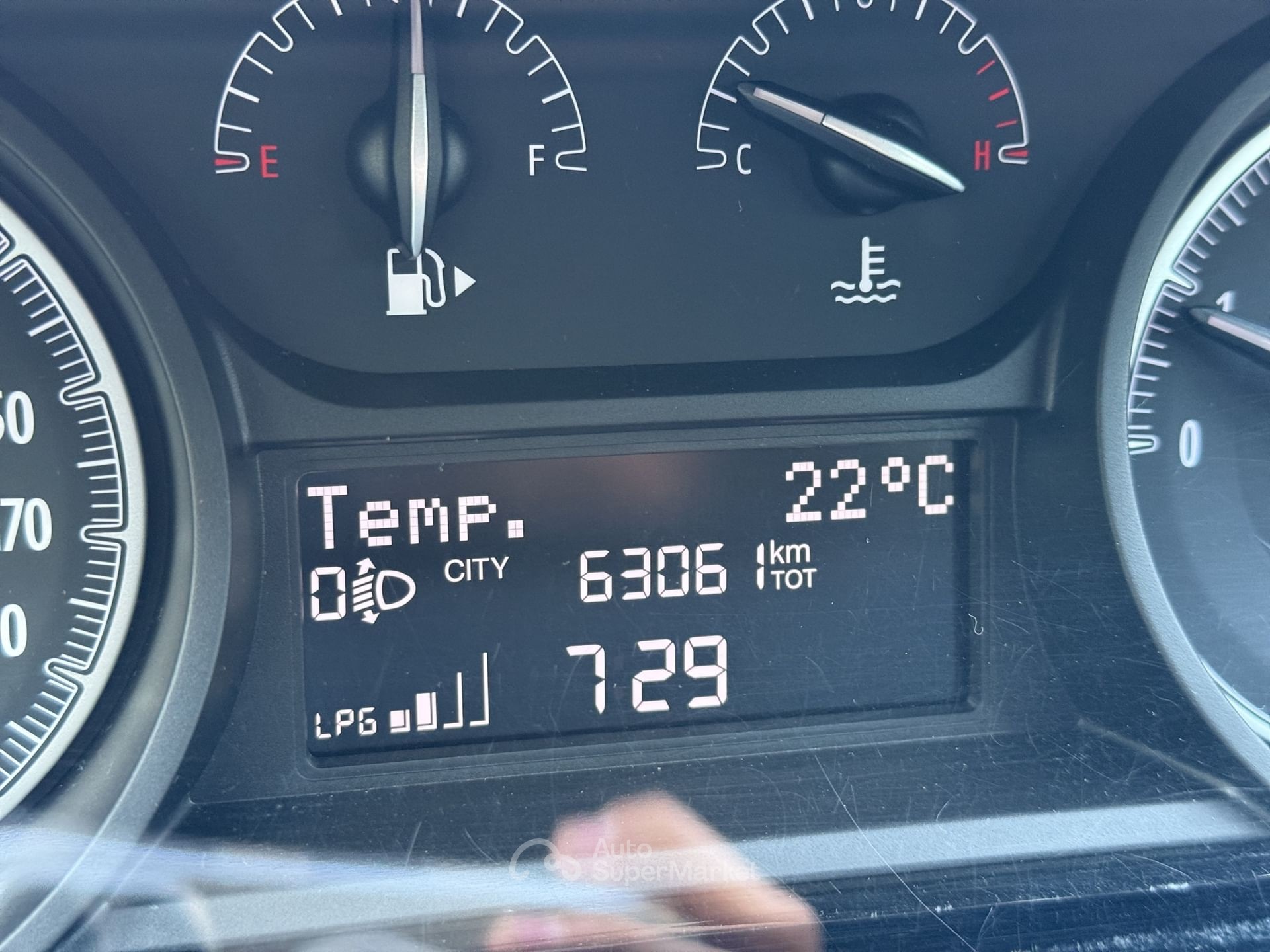 Lancia Ypsilon