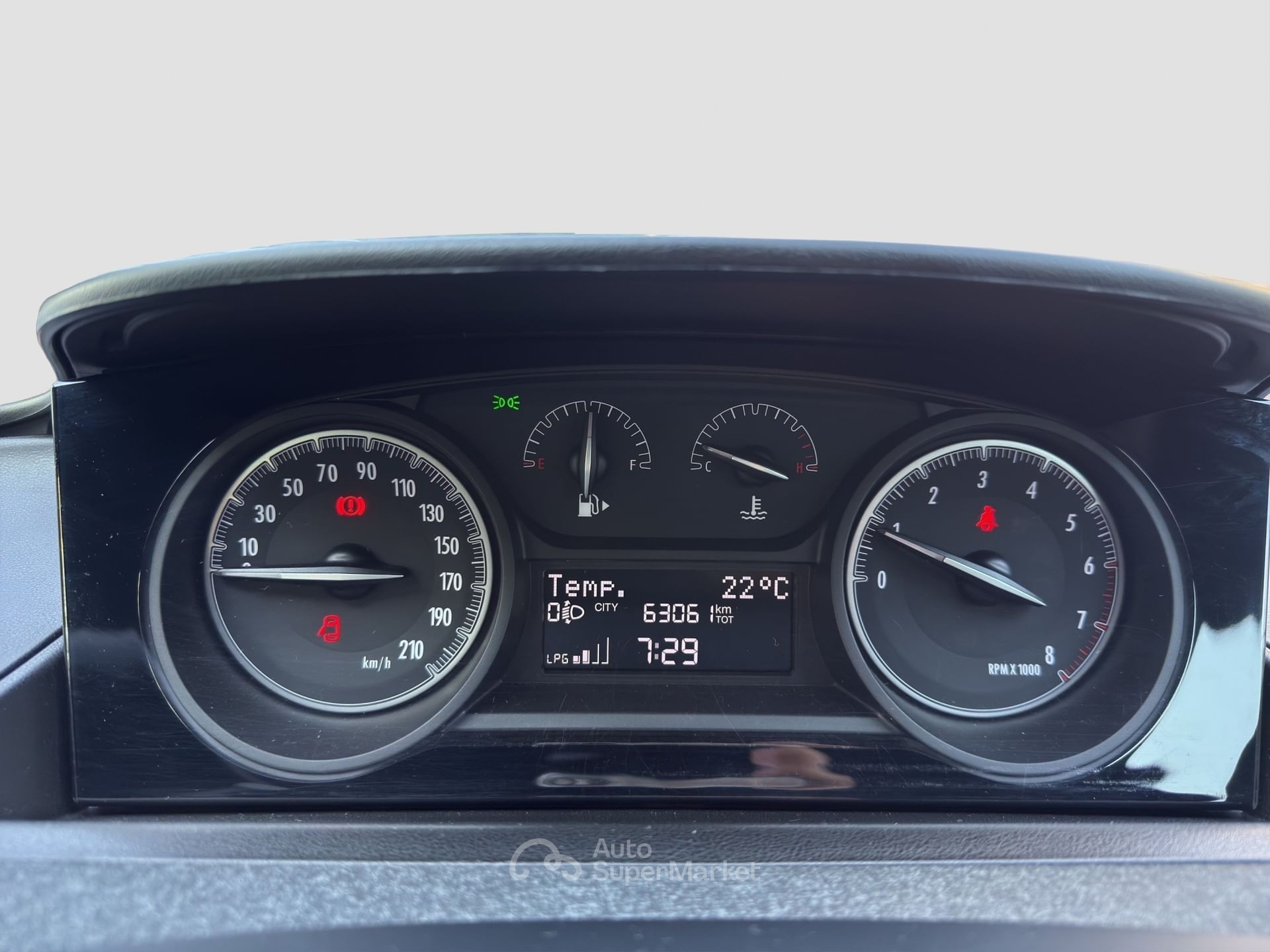 Lancia Ypsilon