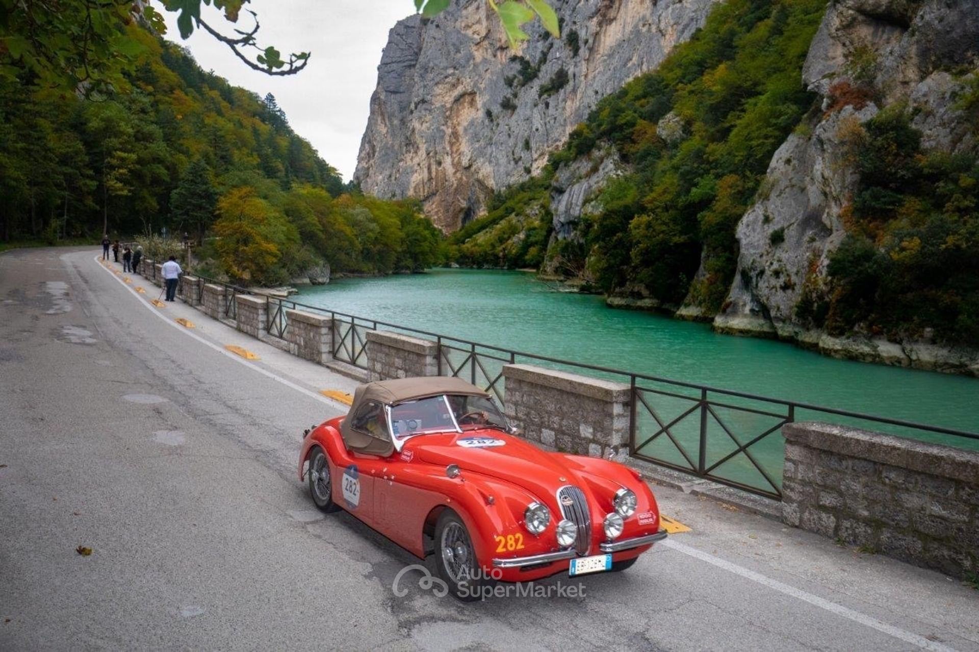Jaguar XK120