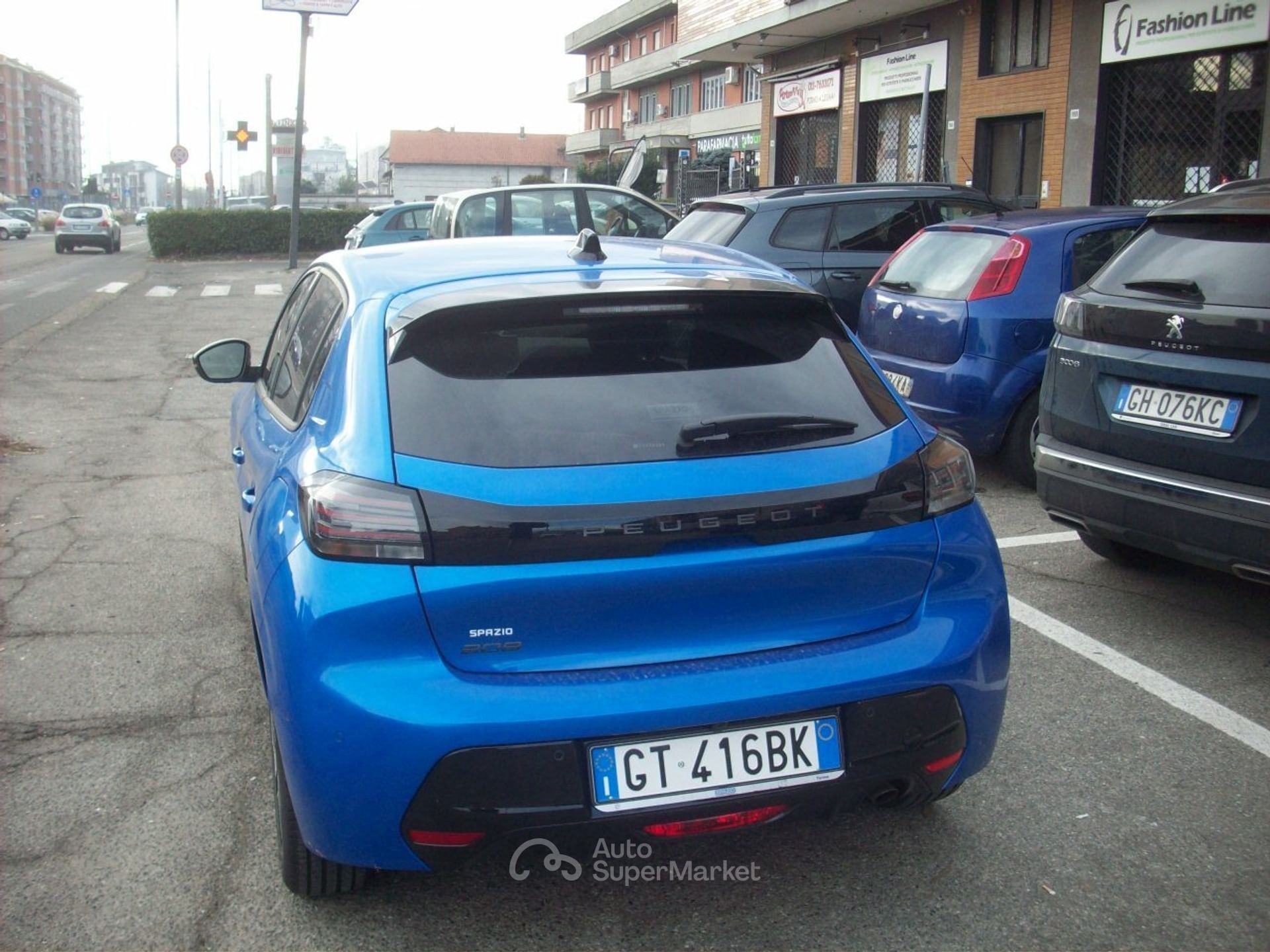Peugeot 208