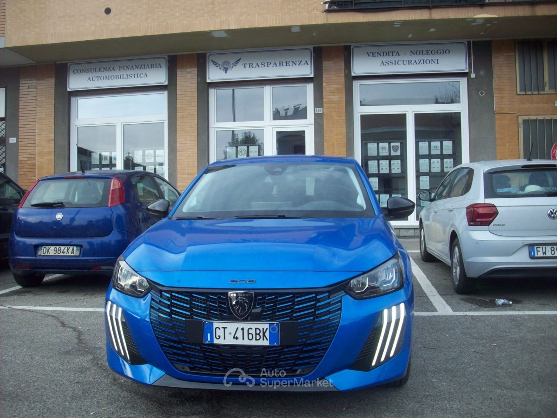 Peugeot 208