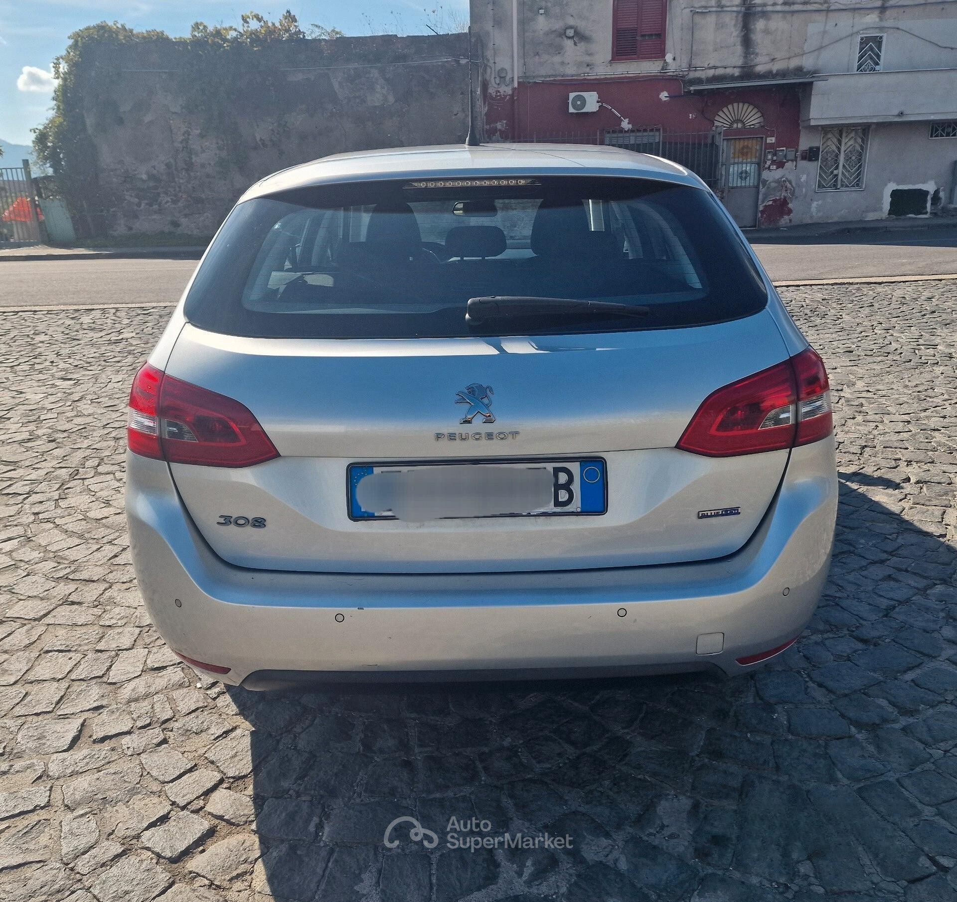 Peugeot 308