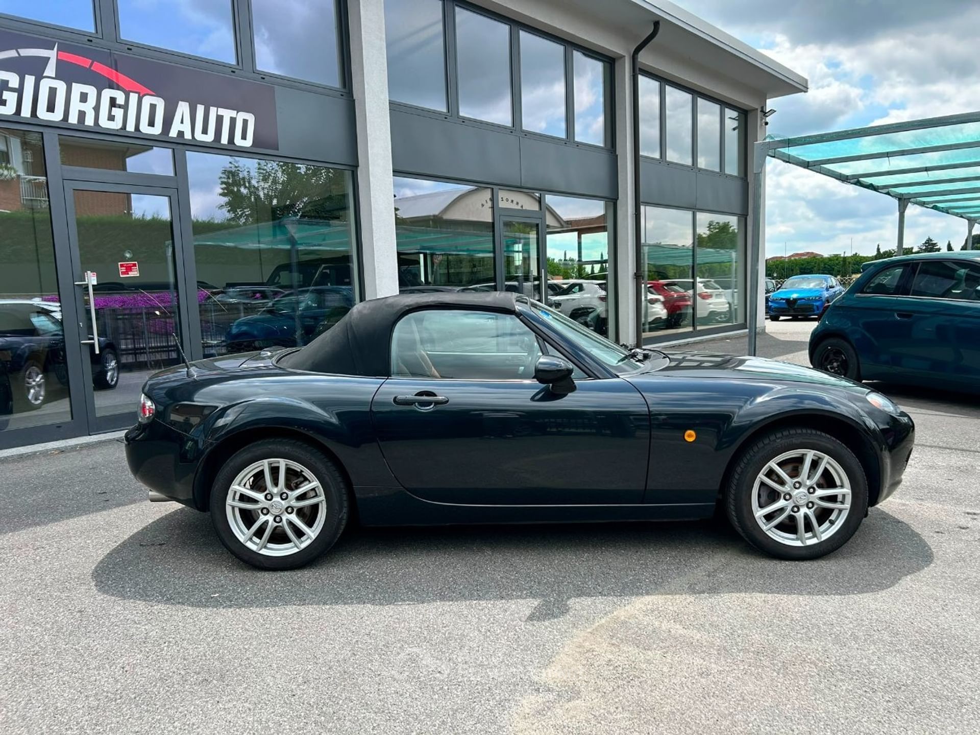 Mazda MX-5