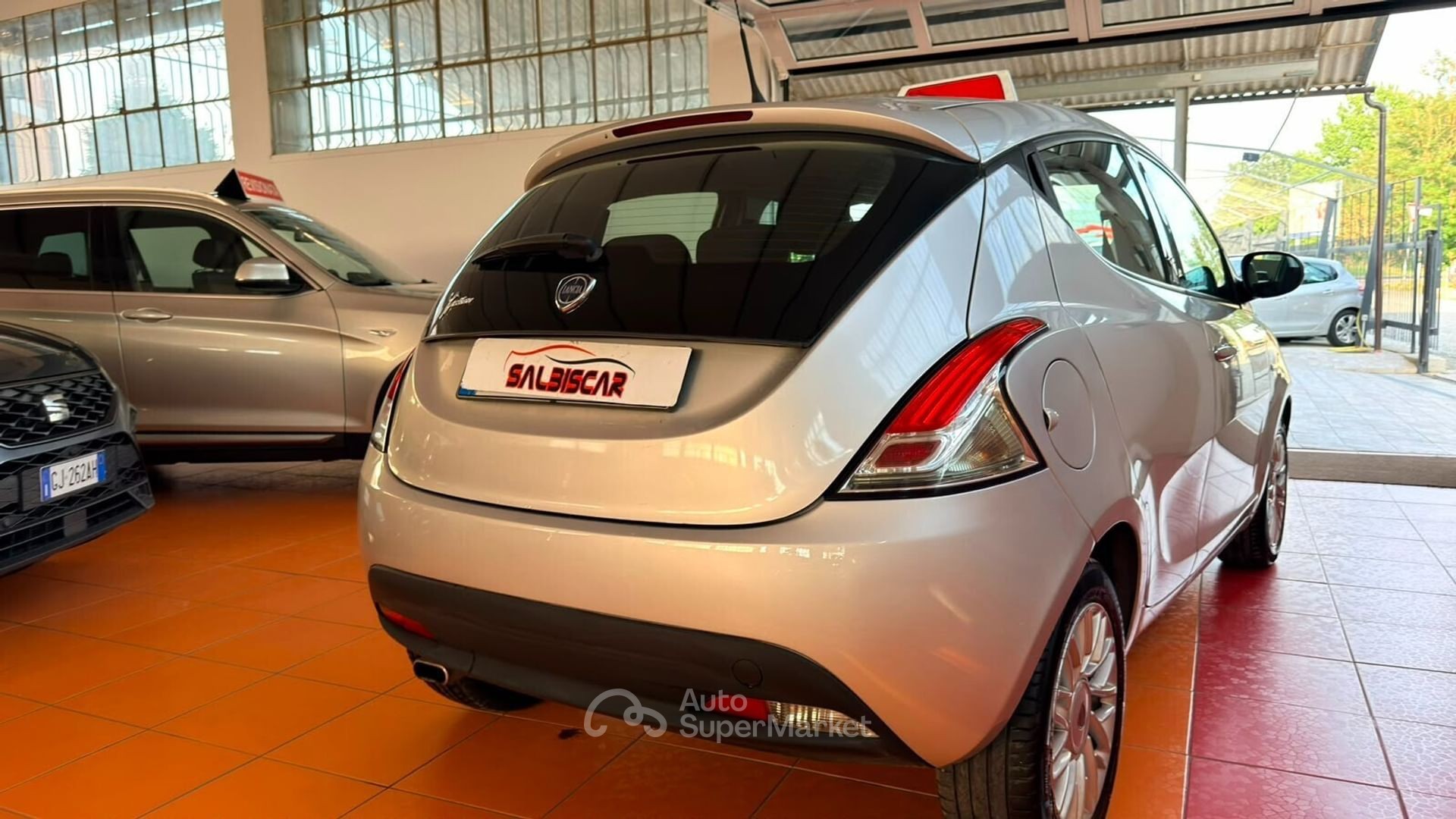 Lancia Ypsilon