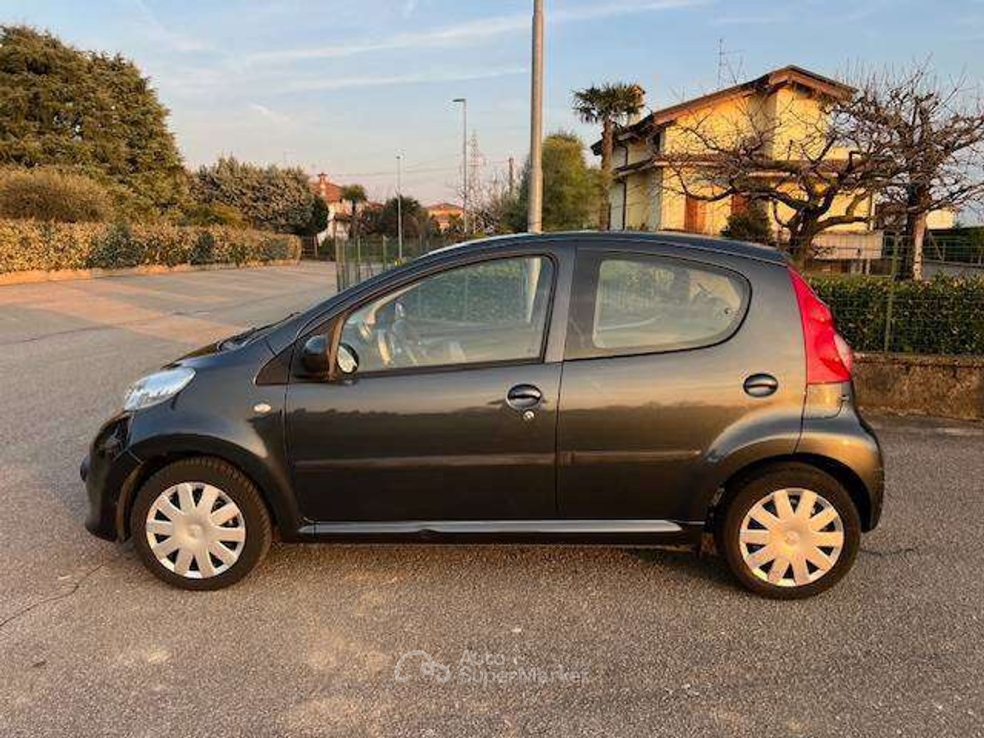 Peugeot 107