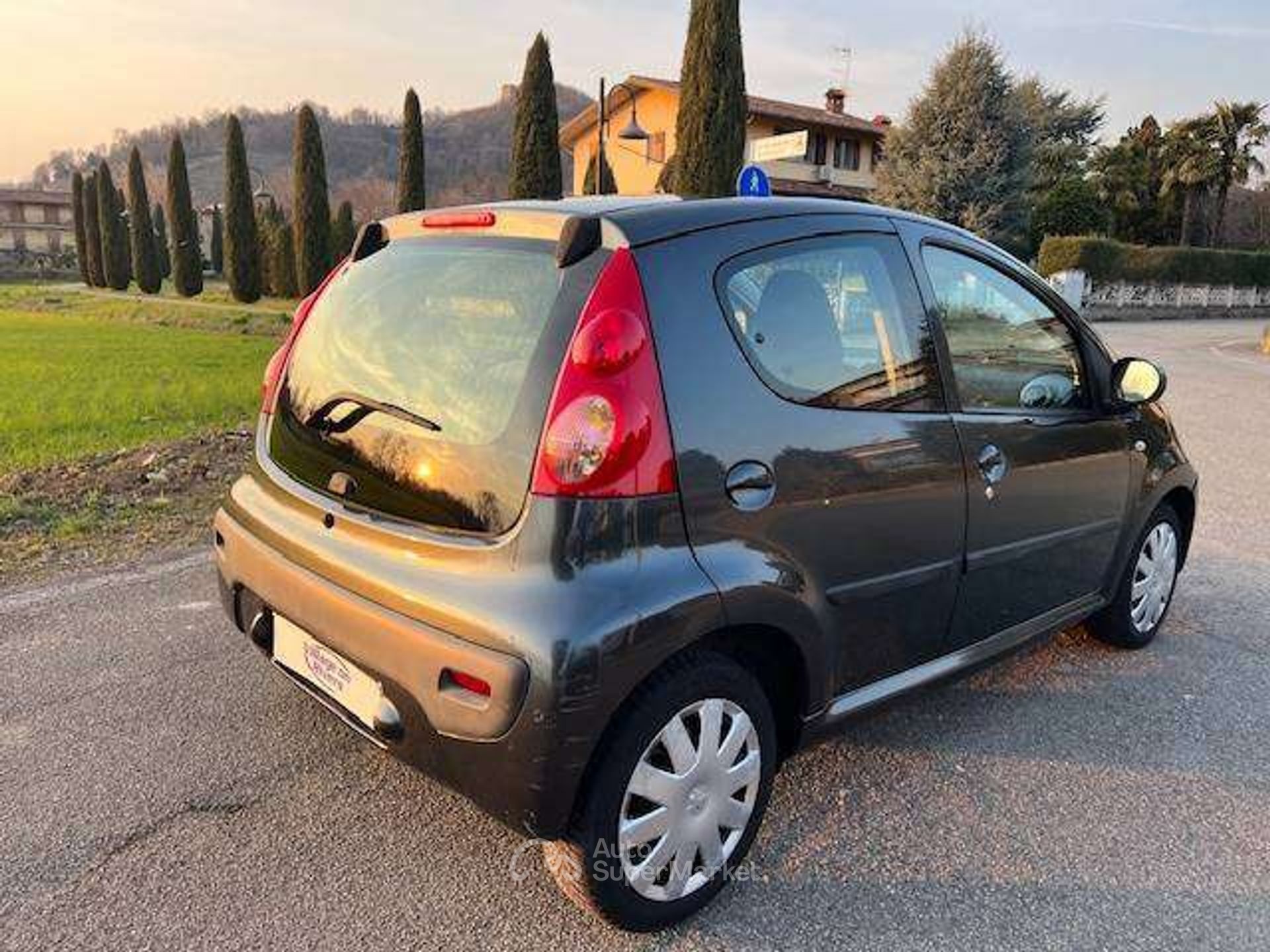 Peugeot 107