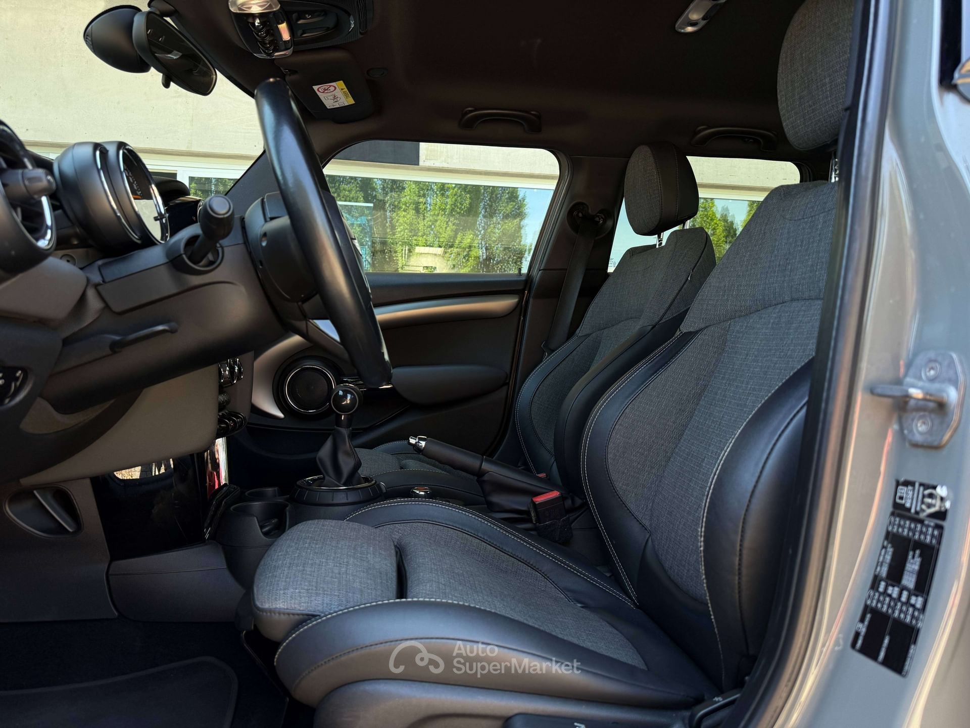MINI 1.5 Cooper D Hype 5