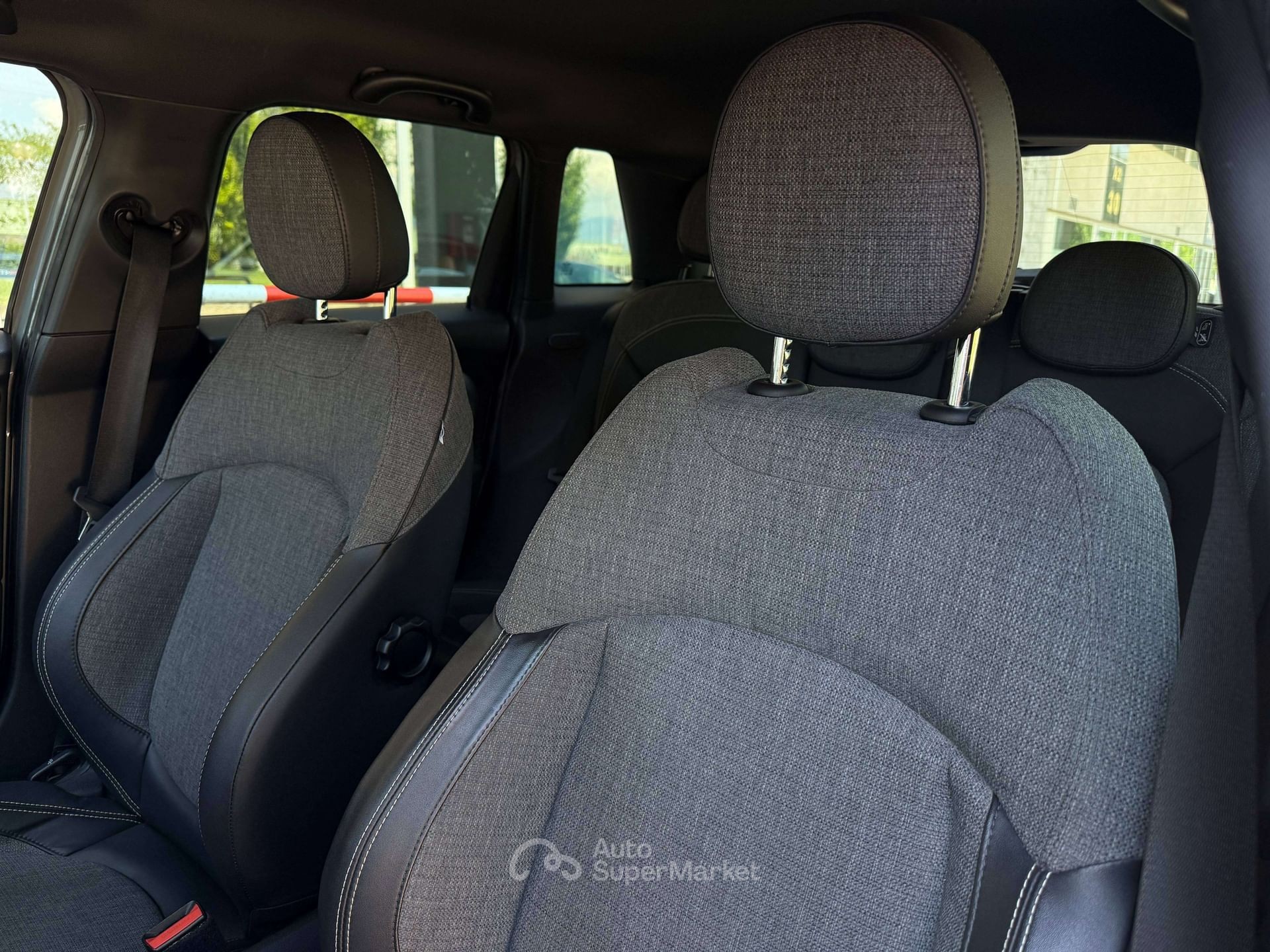 MINI 1.5 Cooper D Hype 5
