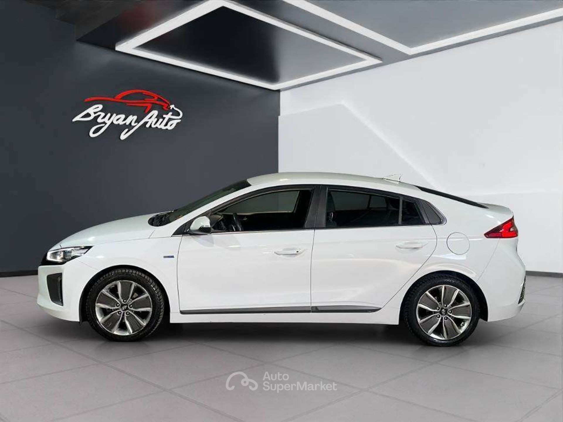 Hyundai Ioniq