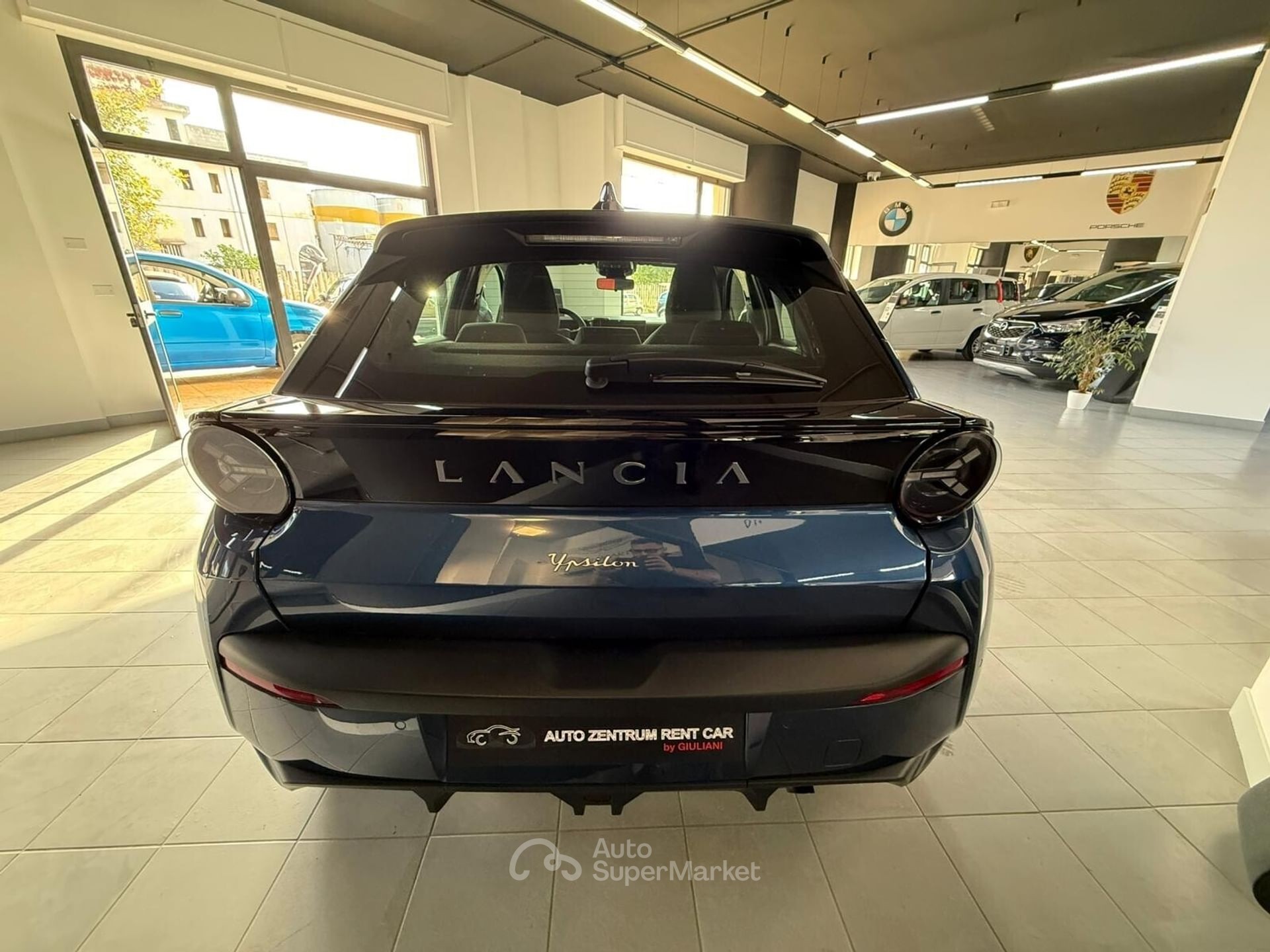 Lancia Ypsilon