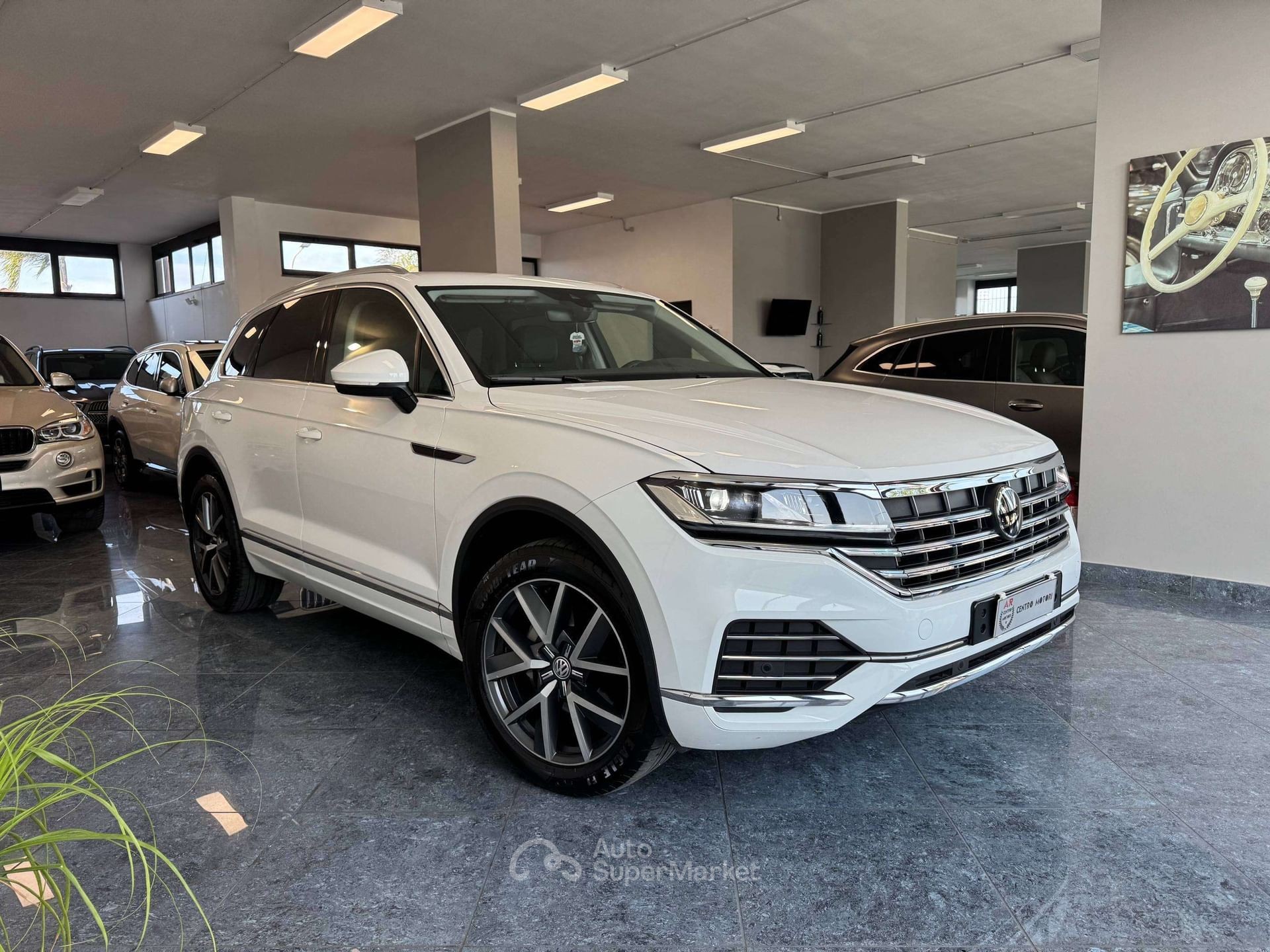 Volkswagen Touareg