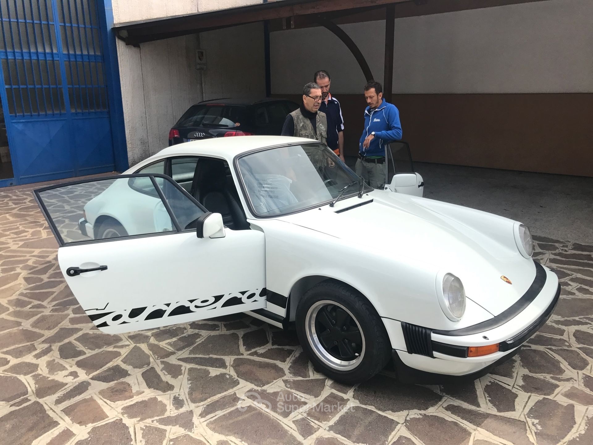 Porsche 911 Carrera
