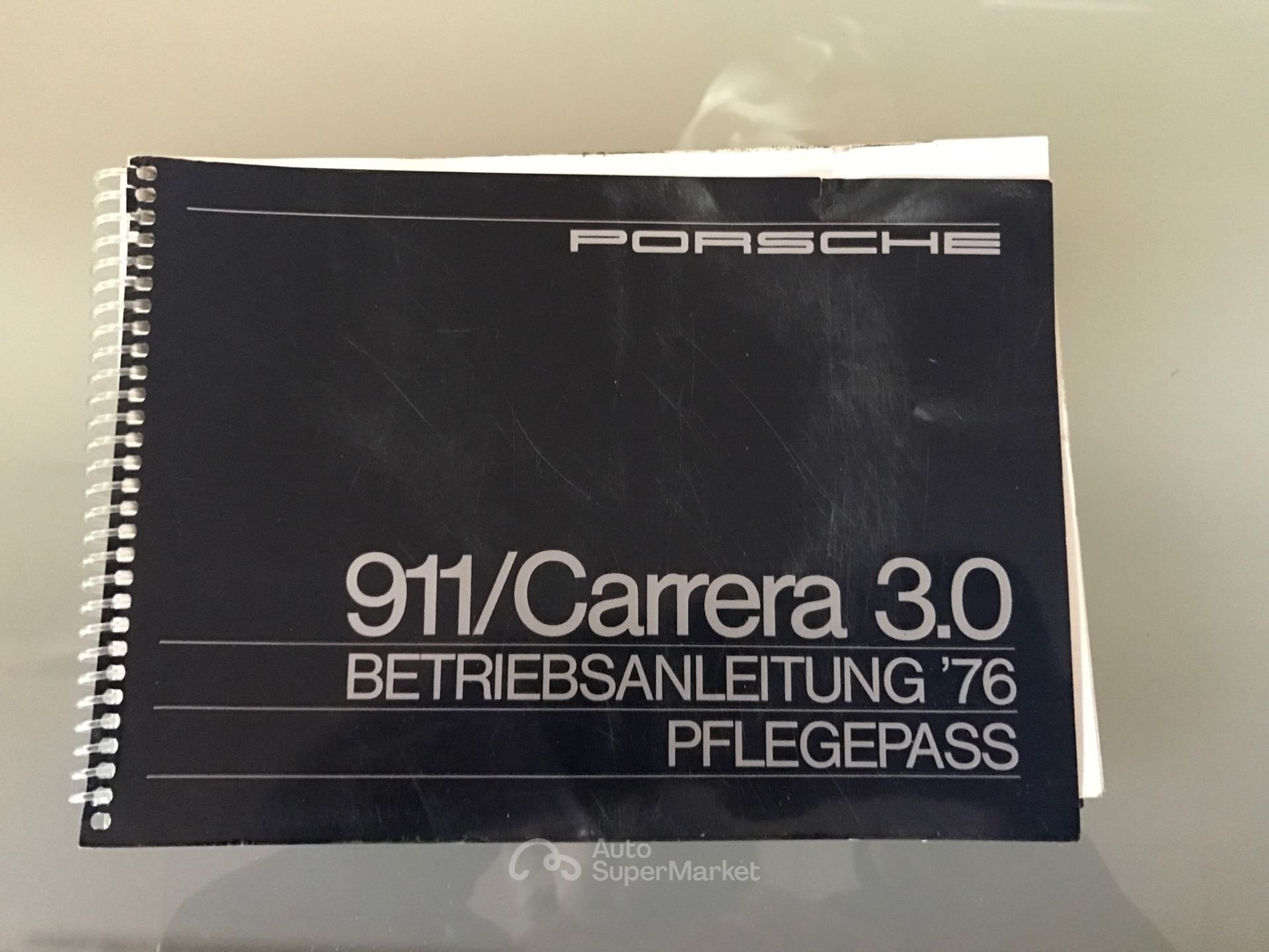 Porsche 911 Carrera